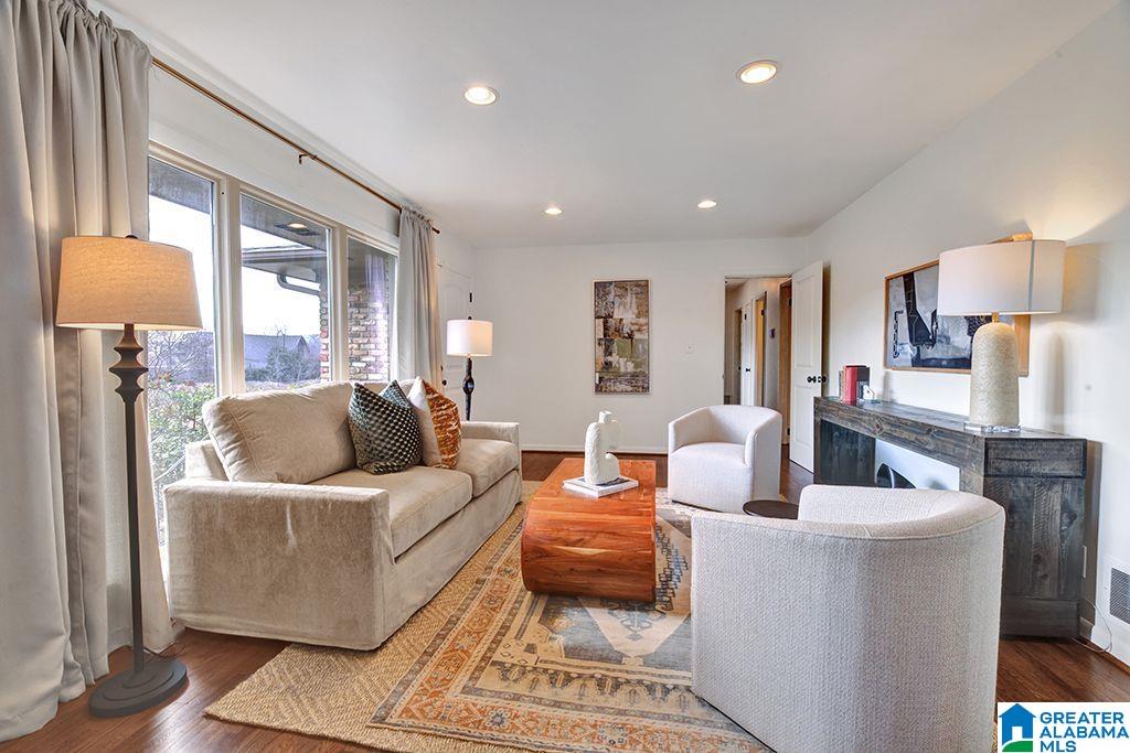 Homes for sale in Vestavia Hills, AL | 3012 Woodhaven Circle, Vestavia Hills, AL 35243 | MLS# 21445001