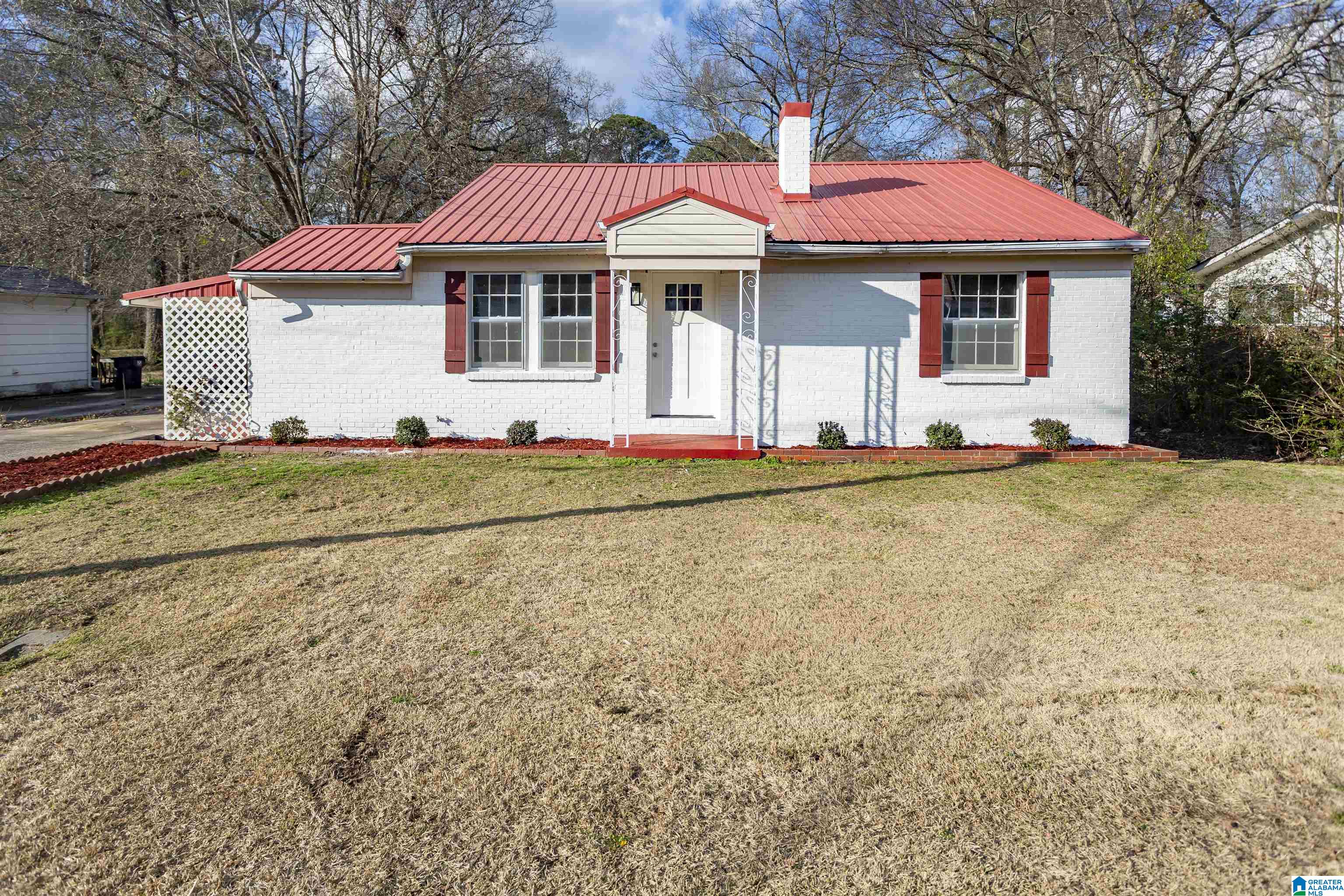 Homes for sale in Hueytown, AL | 1218 Bunchie Street, Hueytown, AL 35023 | MLS# 21445018