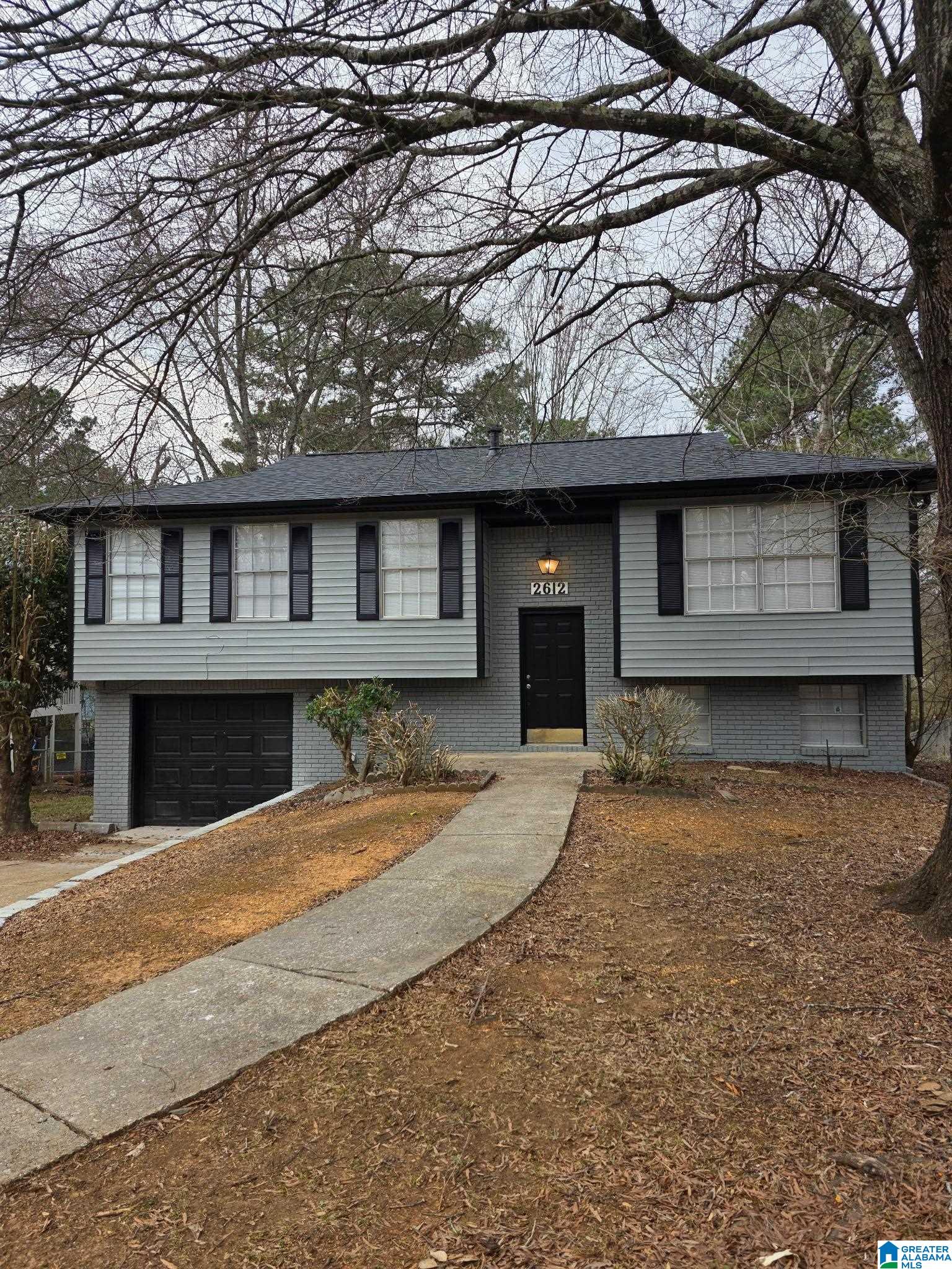 Photo 3 of Sale Pending at 2612 Shoemaker St, Birmingham, AL 35235 | MLS# 21445042 | Listing updated on 2026-08-20