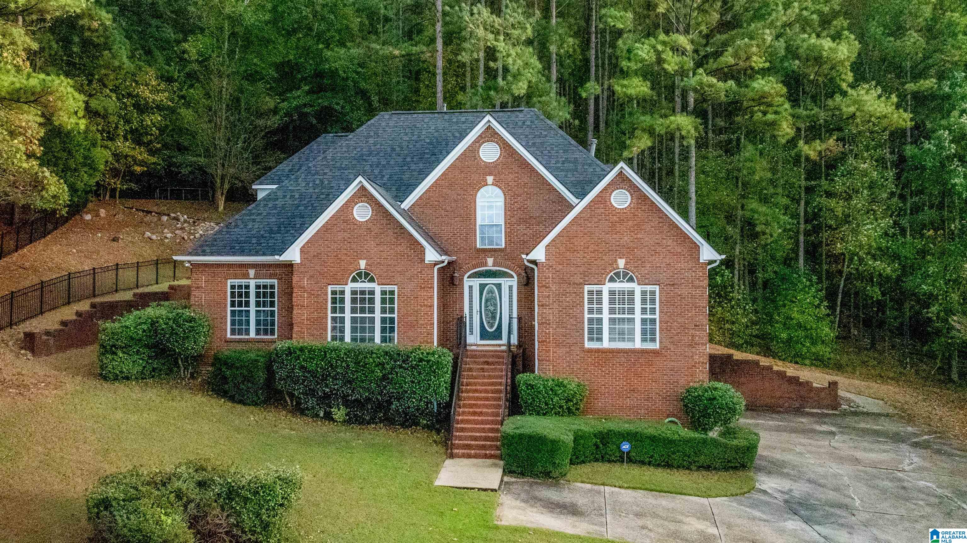 Homes for sale in Pelham, AL | 135 Windsor Lane, Pelham, AL 35124 | MLS# 21445092