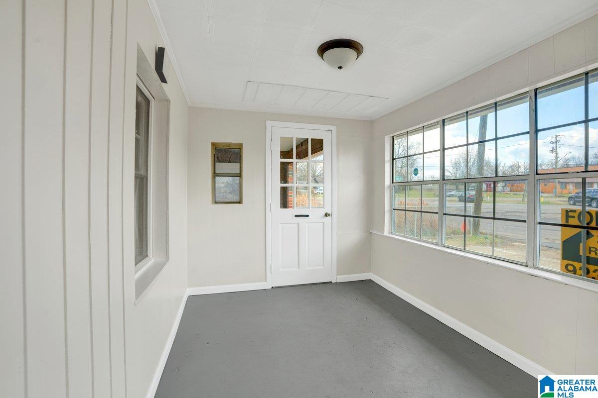 Photo 3 of Single family home for sale at 213 Bessemer Ave, Brighton, AL 35020 | MLS# 21445096 | Listing updated on 2026-08-04