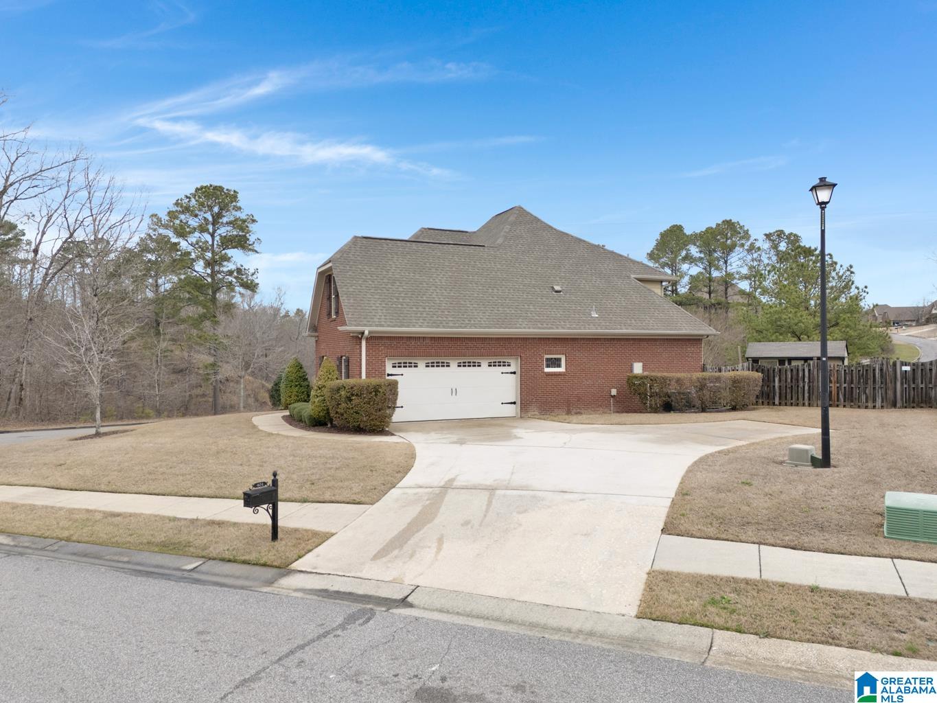 Homes for sale in Helena, AL | 401 River Oaks Lane, Helena, AL 35080 | MLS# 21445106