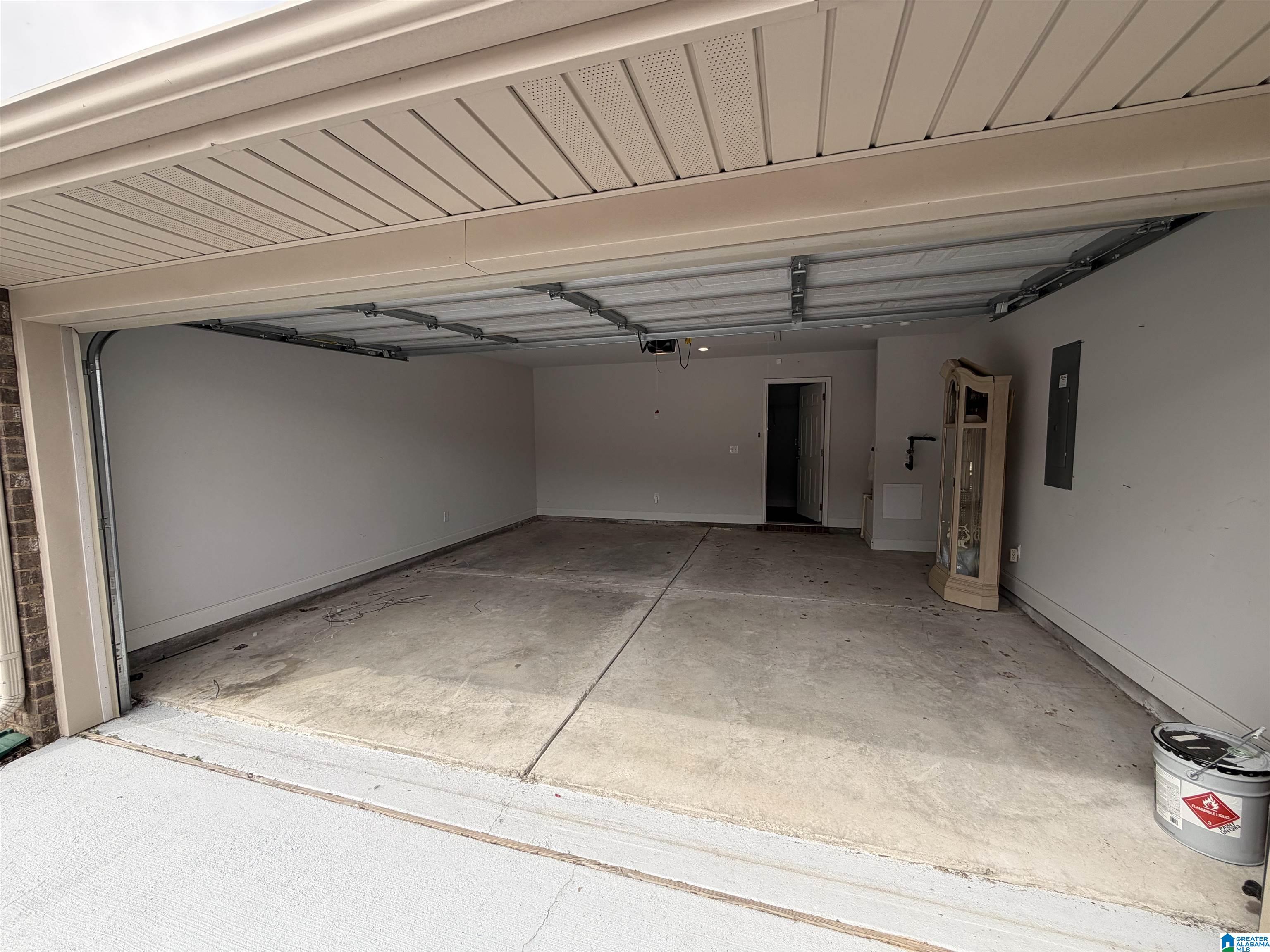 Homes for sale in Calera, AL | 188 Waterford Lake Dr, Calera, AL 35040 | MLS# 21445111