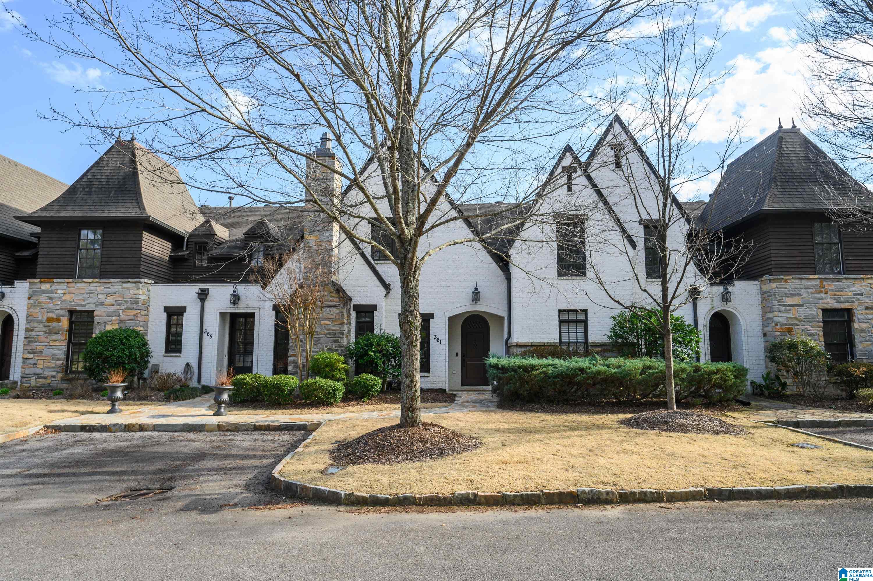 Homes for sale in Hoover, AL | 361 Heritage Dr, Hoover, AL 35216 | MLS# 21445122