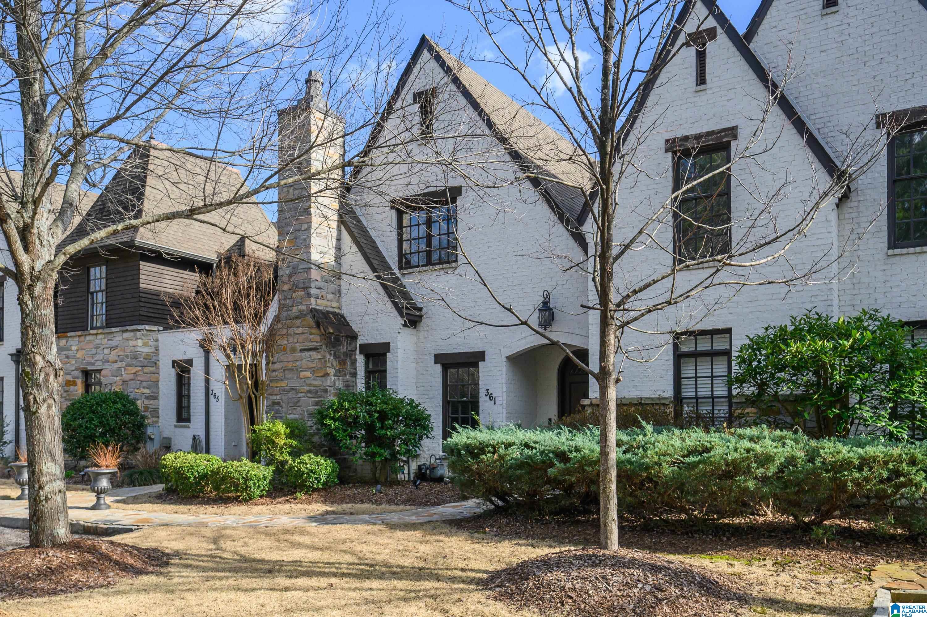 Homes for sale in Hoover, AL | 361 Heritage Dr, Hoover, AL 35216 | MLS# 21445122