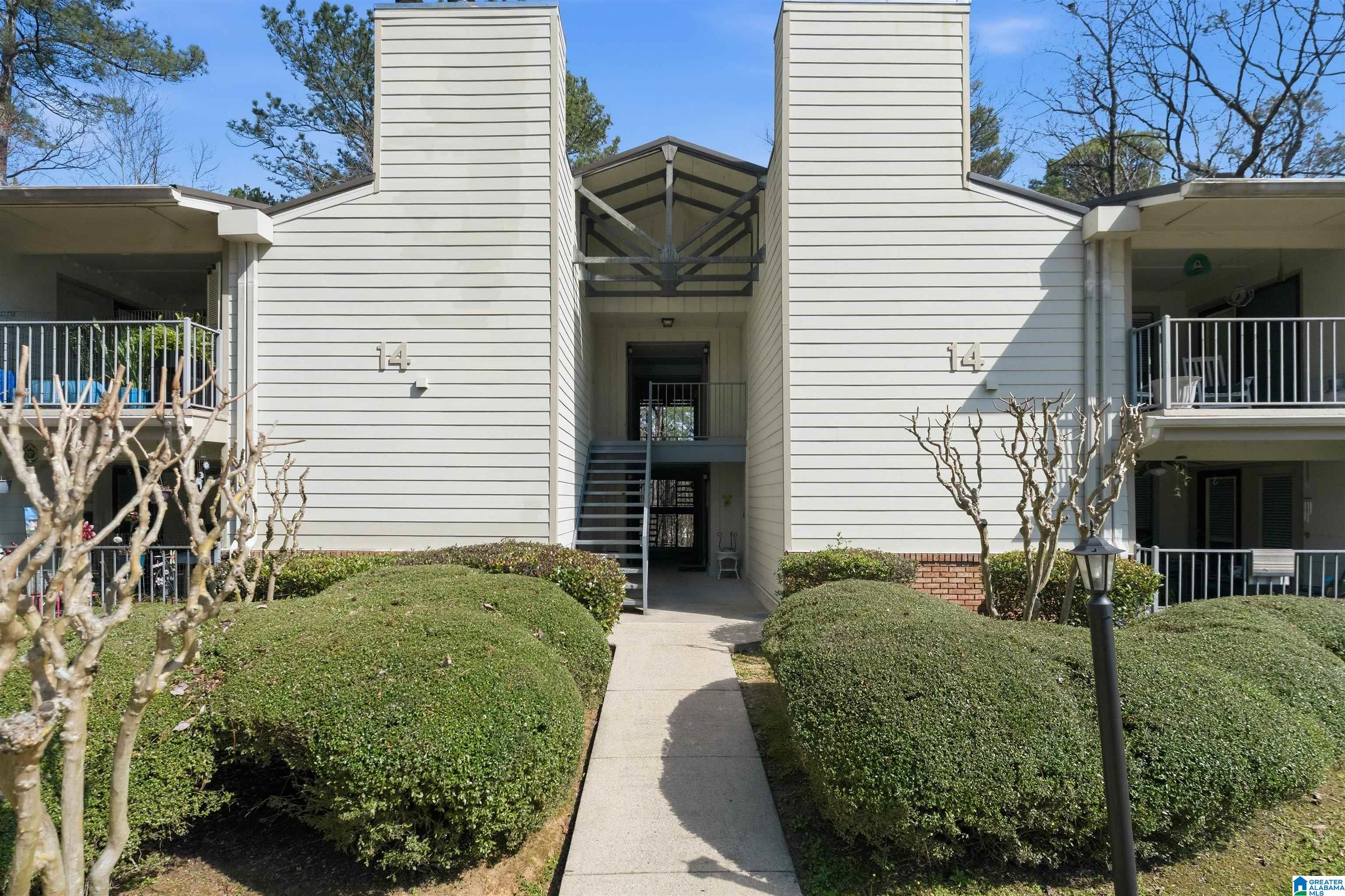 Homes for sale in Hoover, AL | 1403 Gables Dr #1403, Hoover, AL 35244 | MLS# 21445125