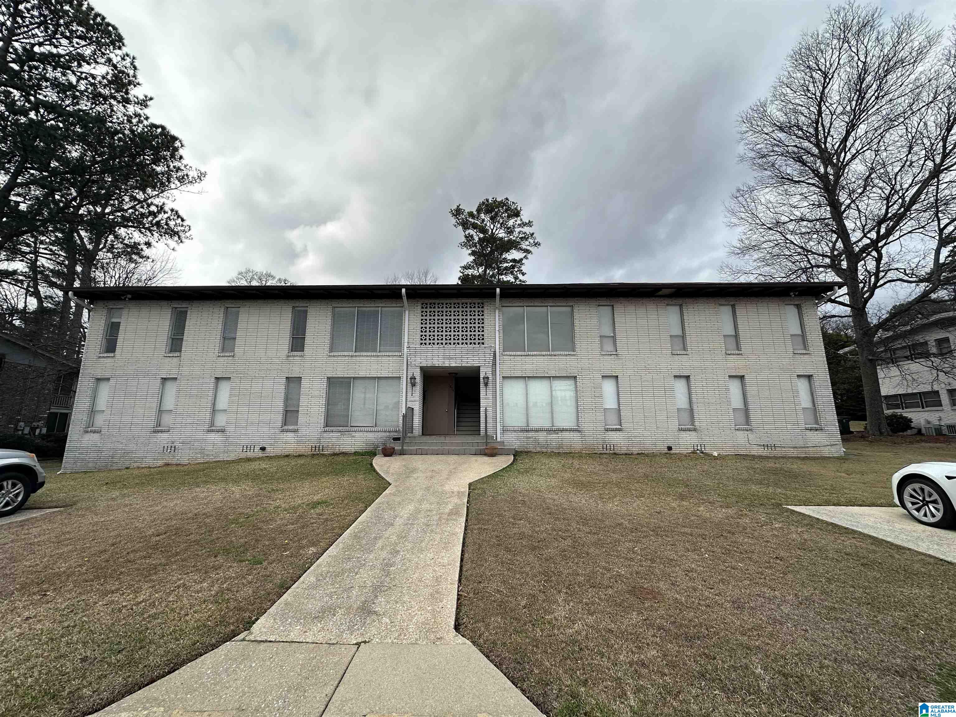 1834 Montclair Lane C