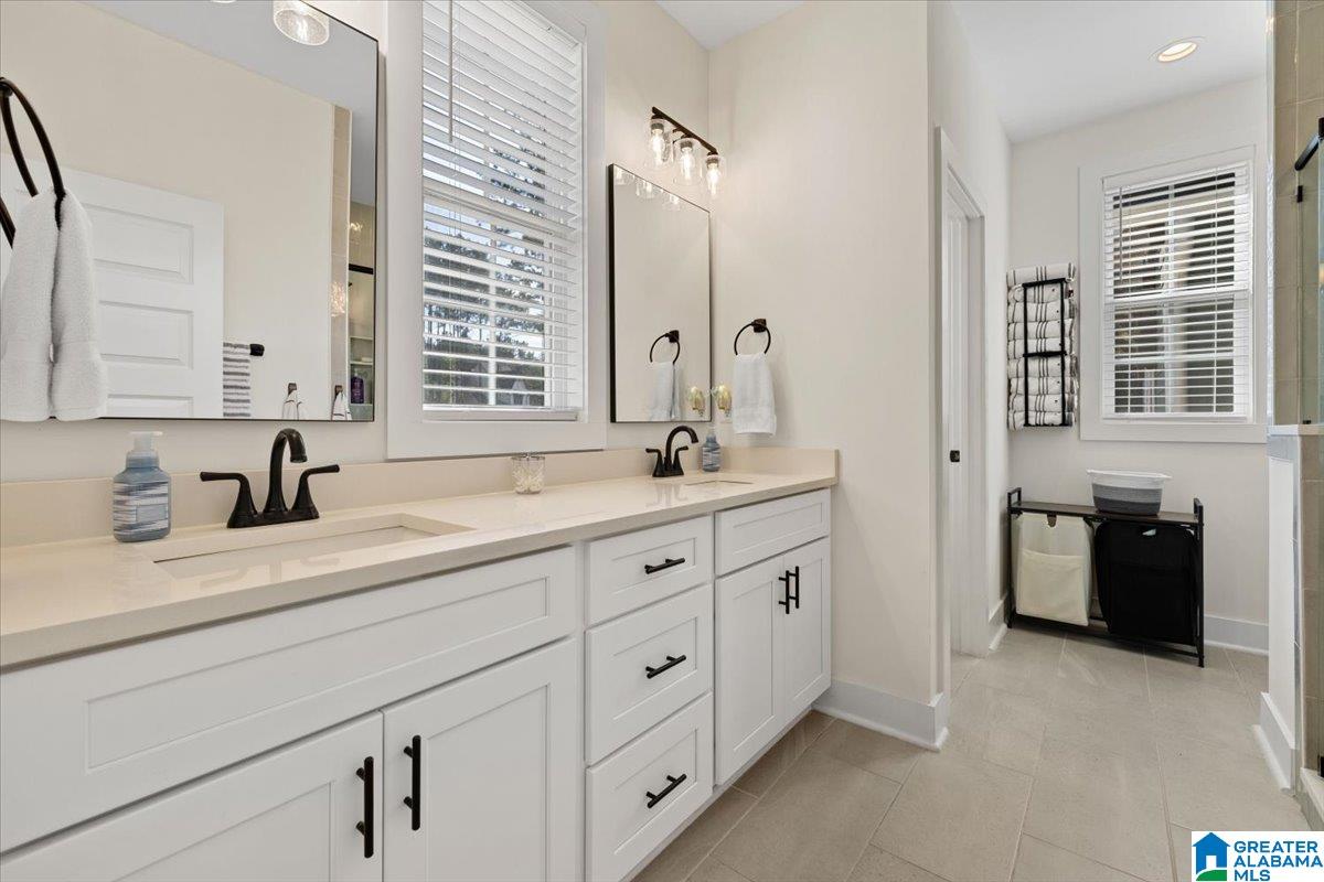 Photo 3 of Single family home for sale at 425 Stonewood Trl, Springville, AL 35146 | MLS# 21445147 | Listing updated on 2026-07-09