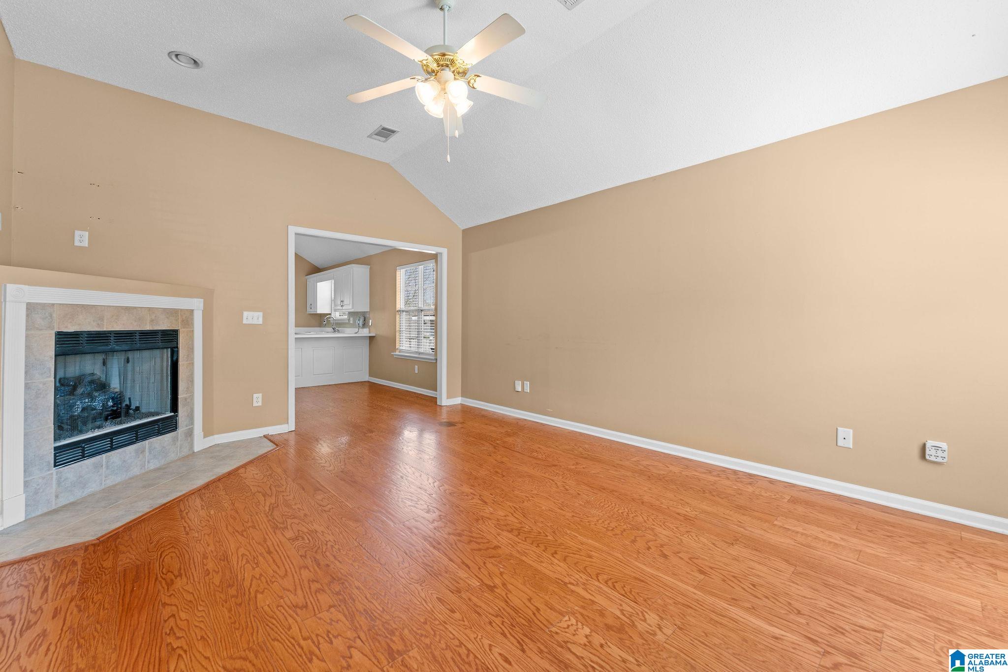 Homes for sale in Tuscaloosa, AL | 6128 Covington Villas Dr, Tuscaloosa, AL 35405 | MLS# 21445229