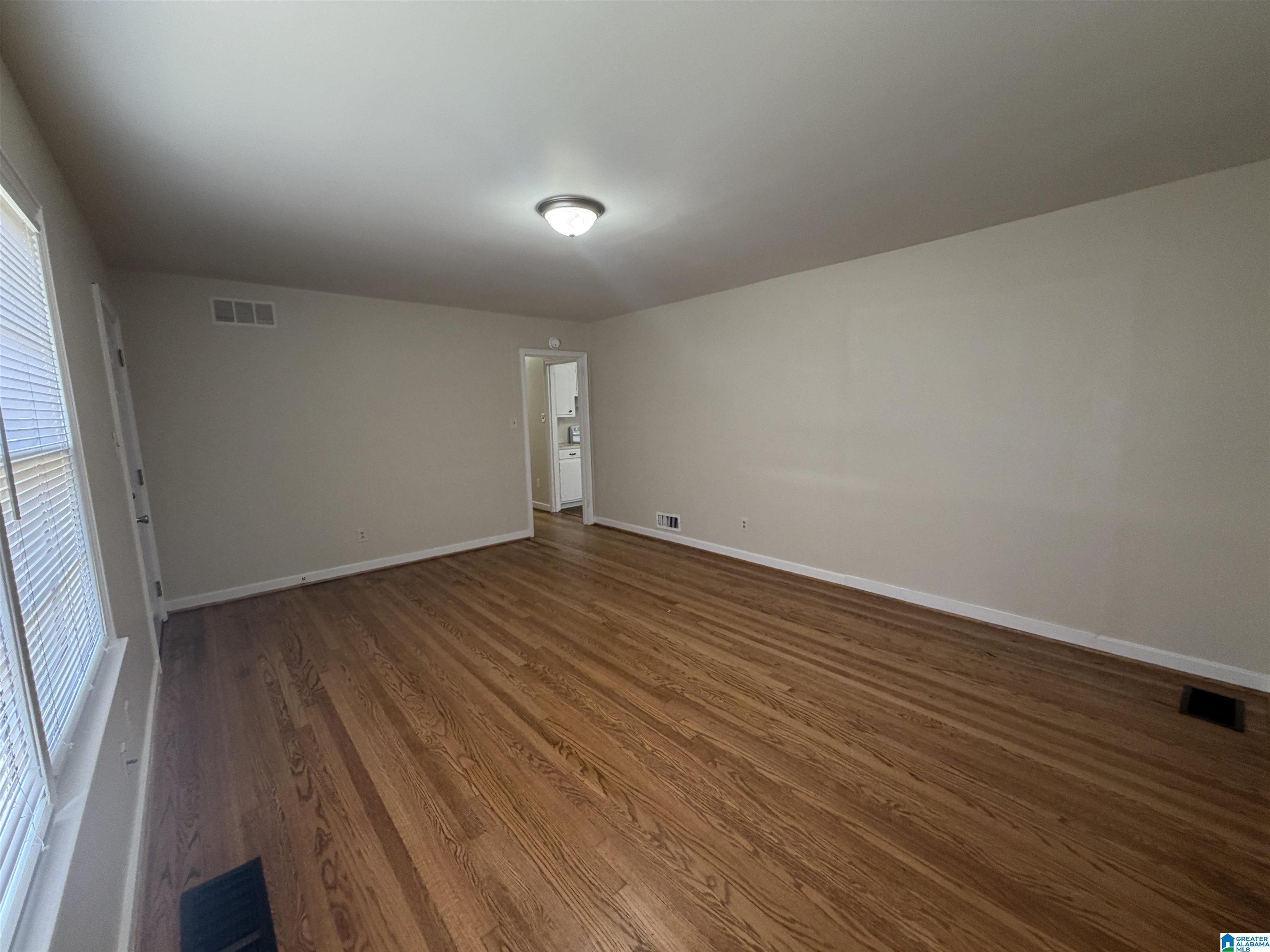 1129 DOGWOOD LANE
