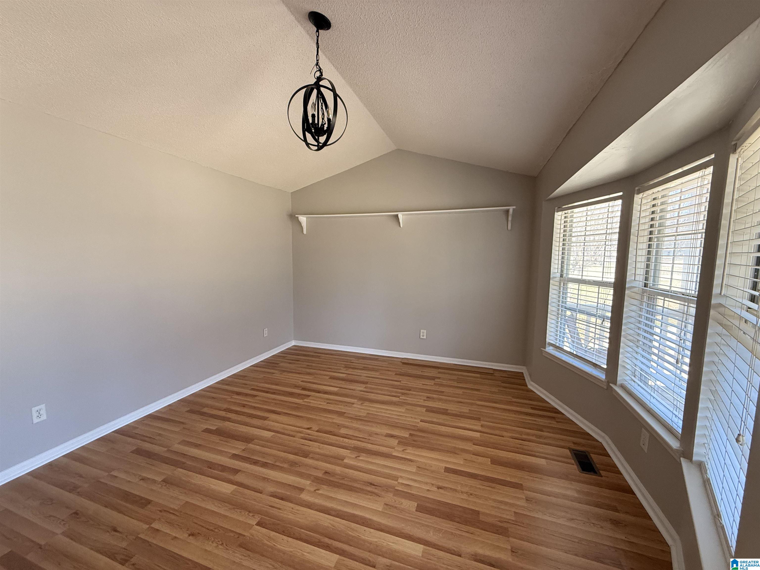 Homes for sale in Springville, AL | 190 Crawford Dr, Springville, AL 35146 | MLS# 21445270