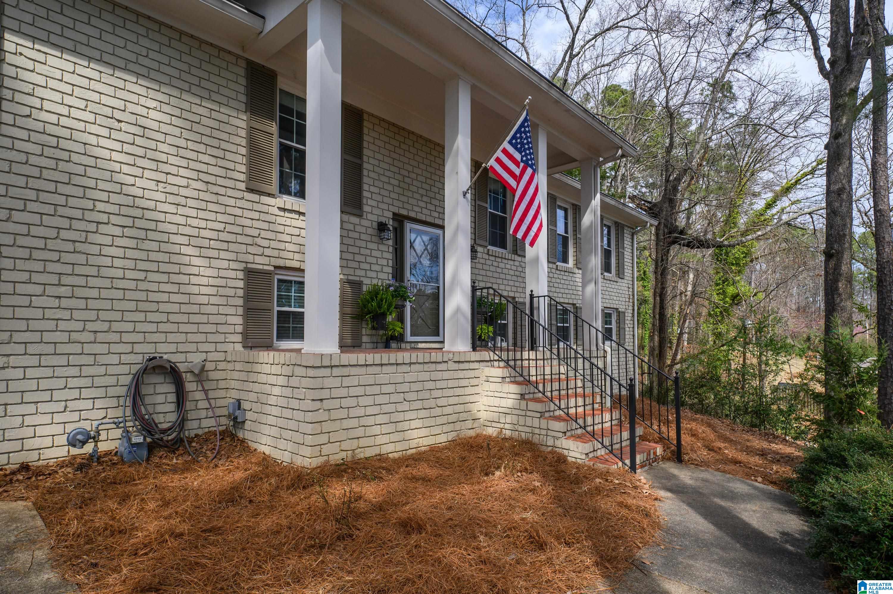 Homes for sale in Vestavia Hills, AL | 2361 Garland Dr, Vestavia Hills, AL 35216 | MLS# 21445296