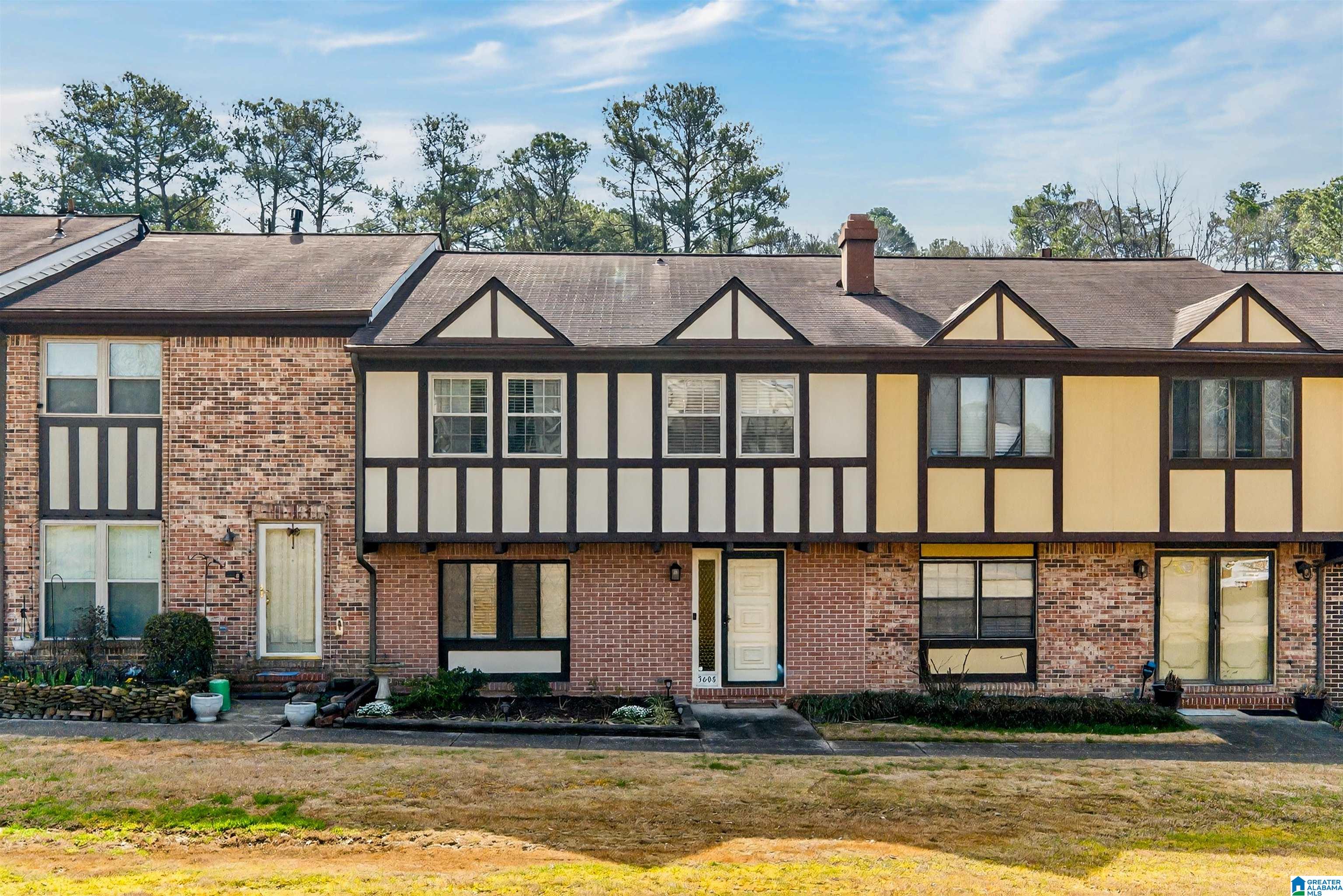 Homes for sale in Hoover, AL | 3605 Haven View Circle, Hoover, AL 35216 | MLS# 21445311