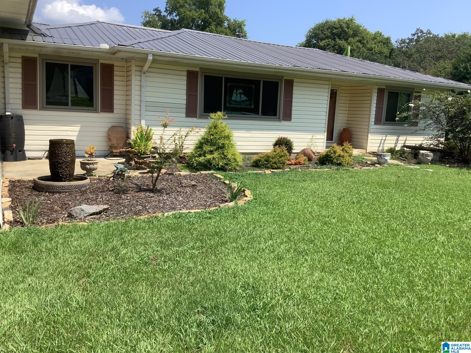 Homes for sale in Mount Olive, AL | 397 Avon Circle, Mount Olive, AL 35117 | MLS# 21445313