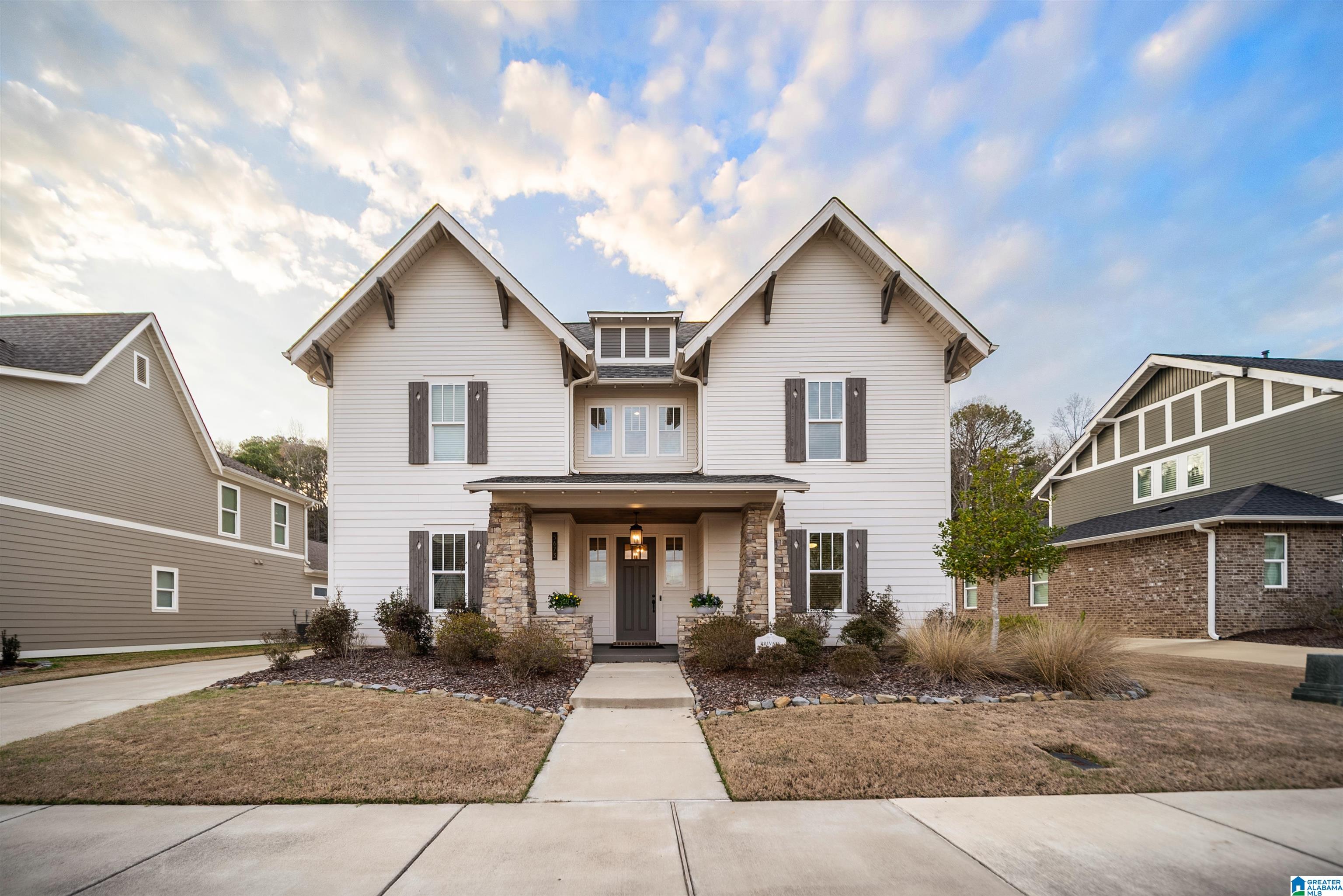 Homes for sale in Hoover, AL | 5673 Colton Road, Hoover, AL 35244 | MLS# 21445316