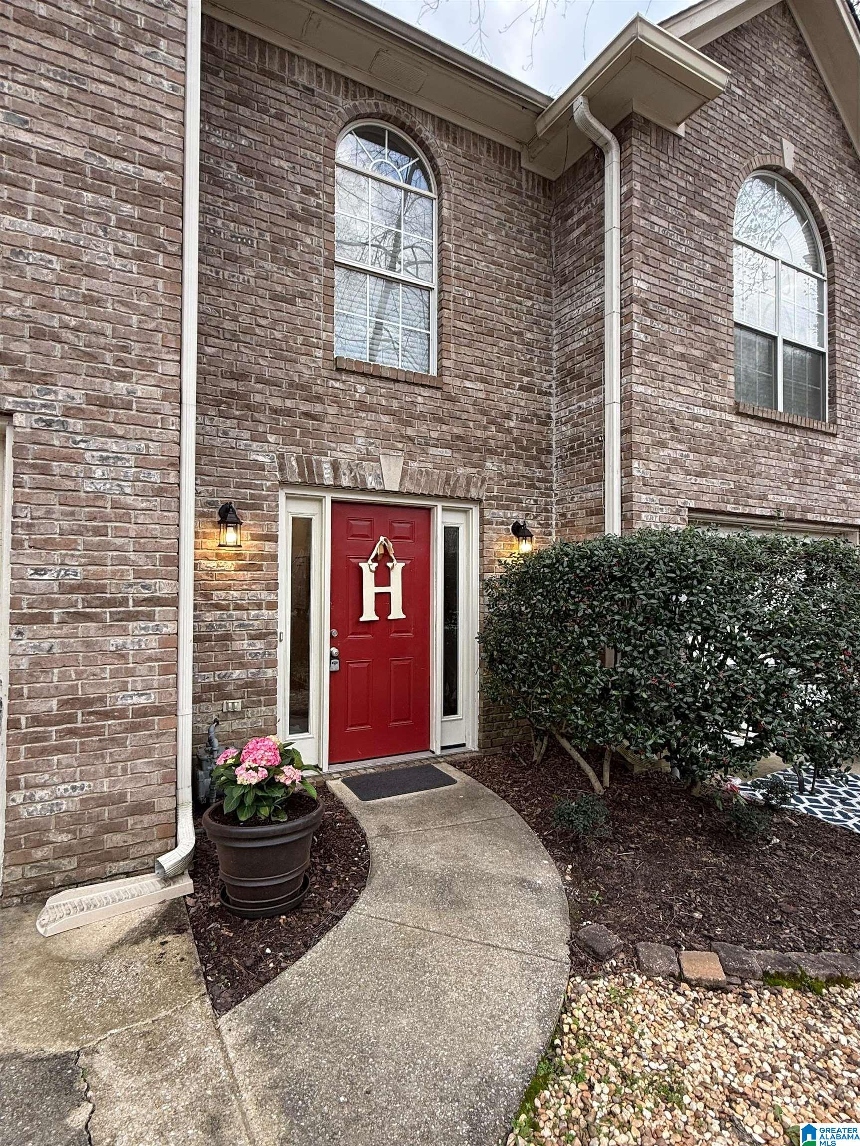 Homes for sale in Helena, AL | 110 Frances Lane, Helena, AL 35080 | MLS# 21445319