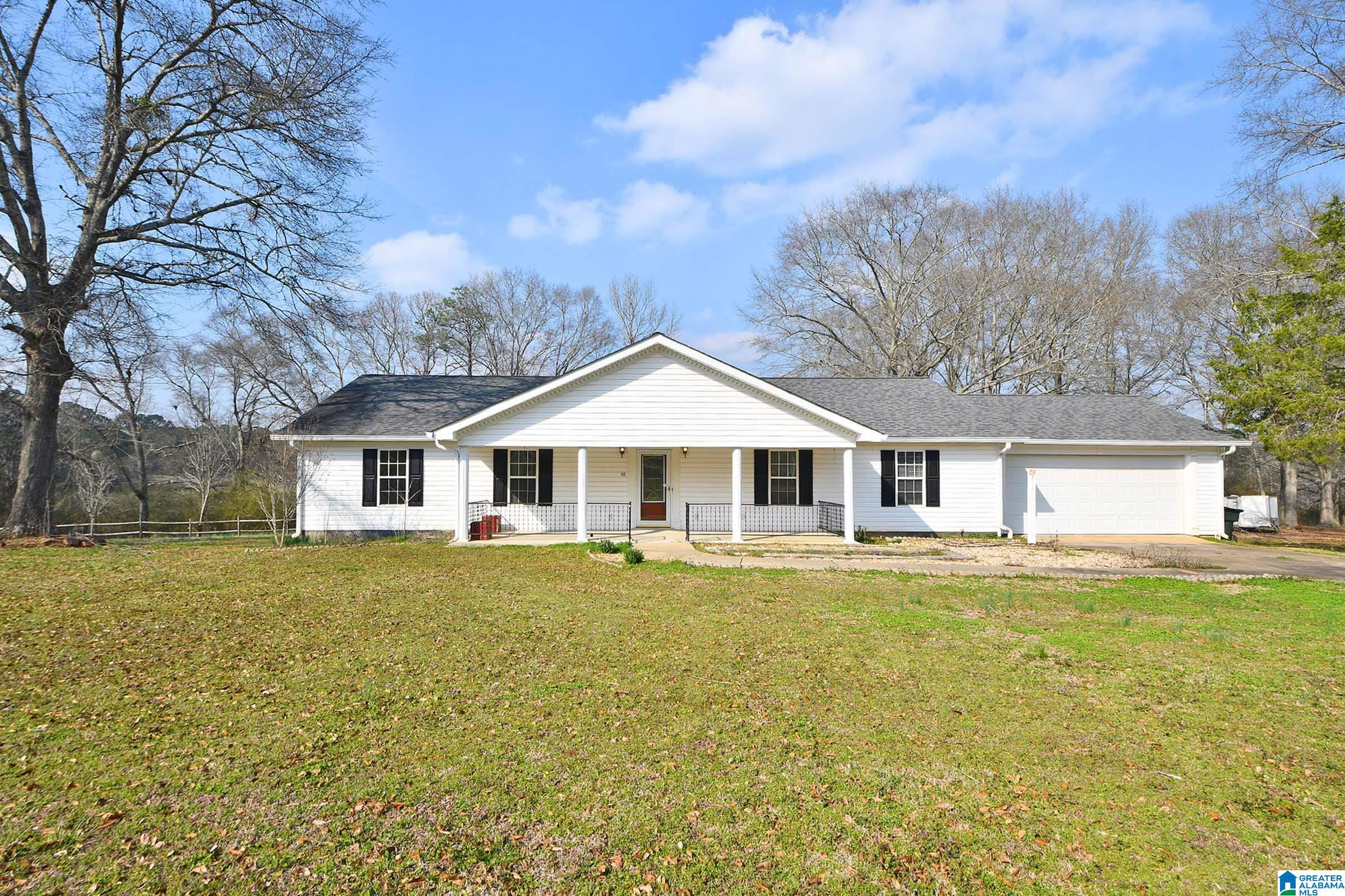 Homes for sale in Wedowee, AL | 141 Mashburn Dr, Wedowee, AL 36278 | MLS# 21445326