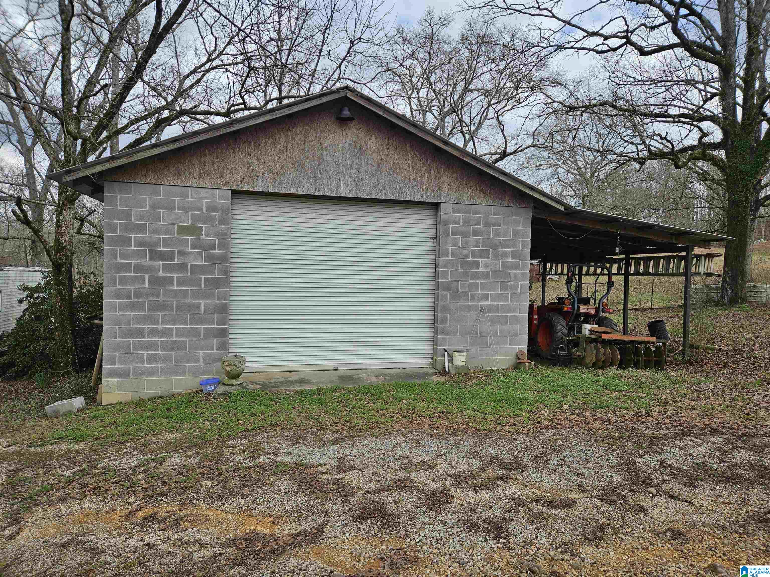 Homes for sale in Pell City, AL | 3530 Wolf Creek Road, Pell City, AL 35128 | MLS# 21445347