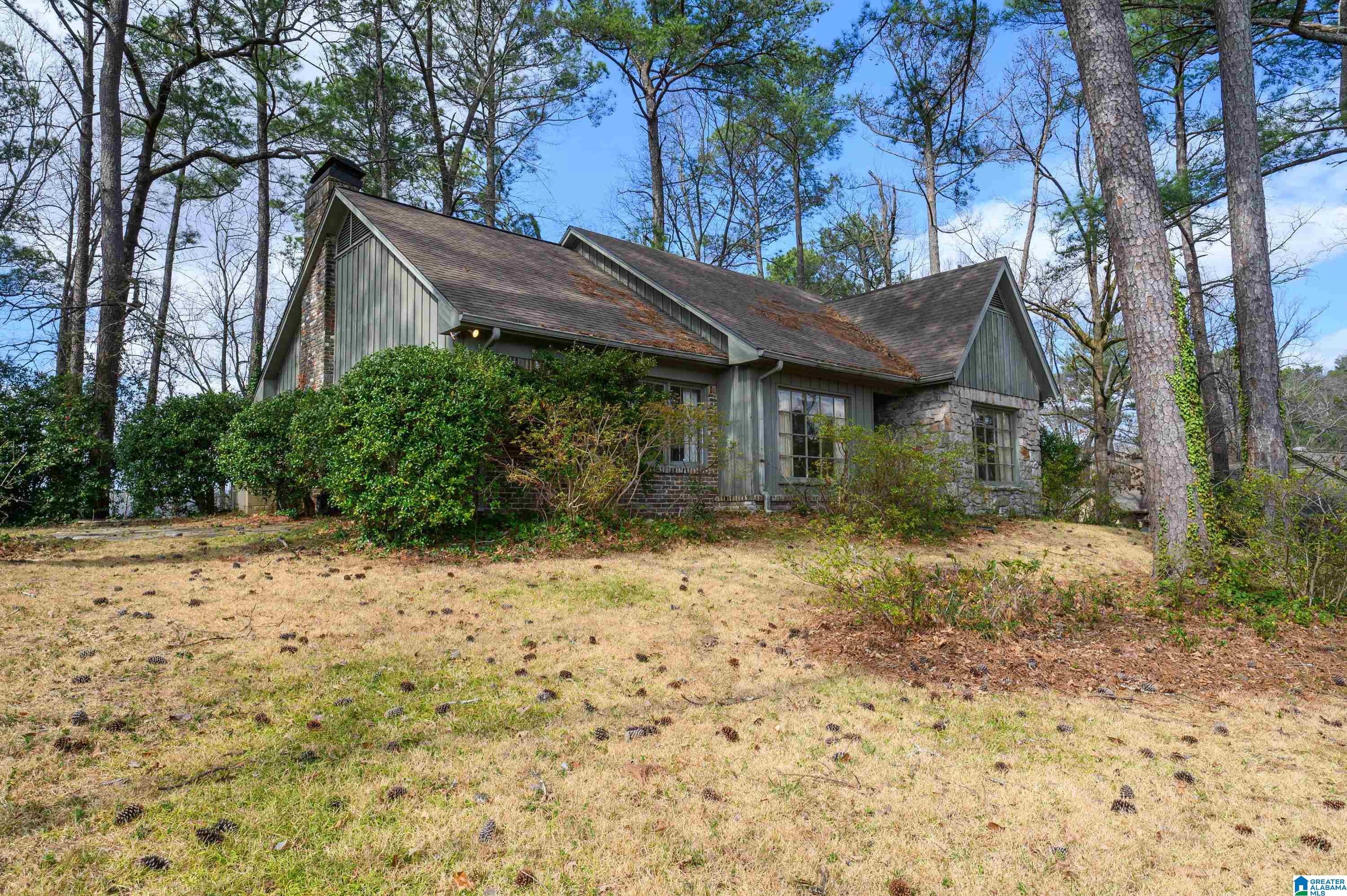 Homes for sale in Mountain Brook, AL | 4012 Old Leeds Ridge, Mountain Brook, AL 35213 | MLS# 21445406