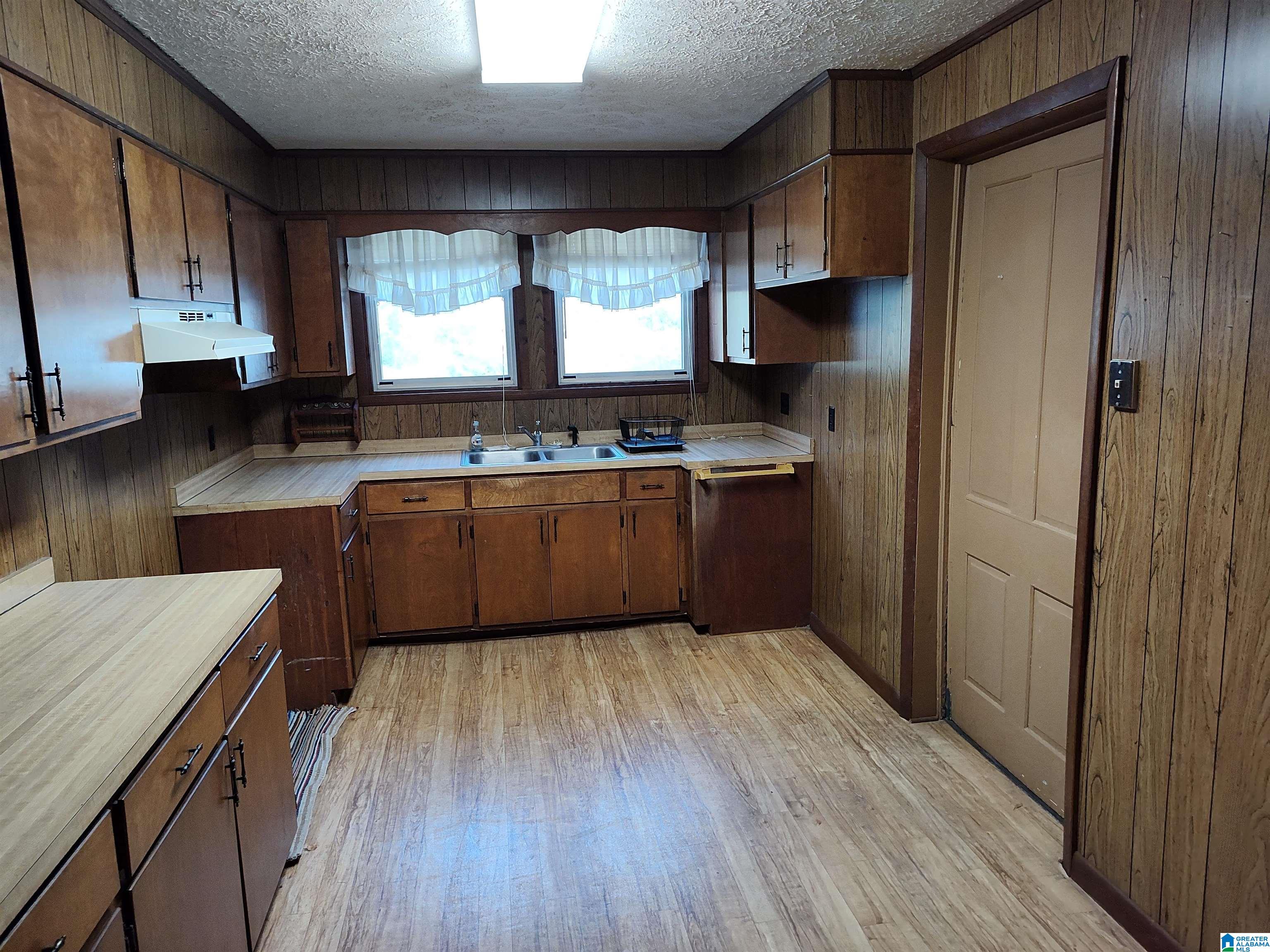 Homes for sale in Goodwater, AL | 5 Clay Street, Goodwater, AL 35072 | MLS# 21445440