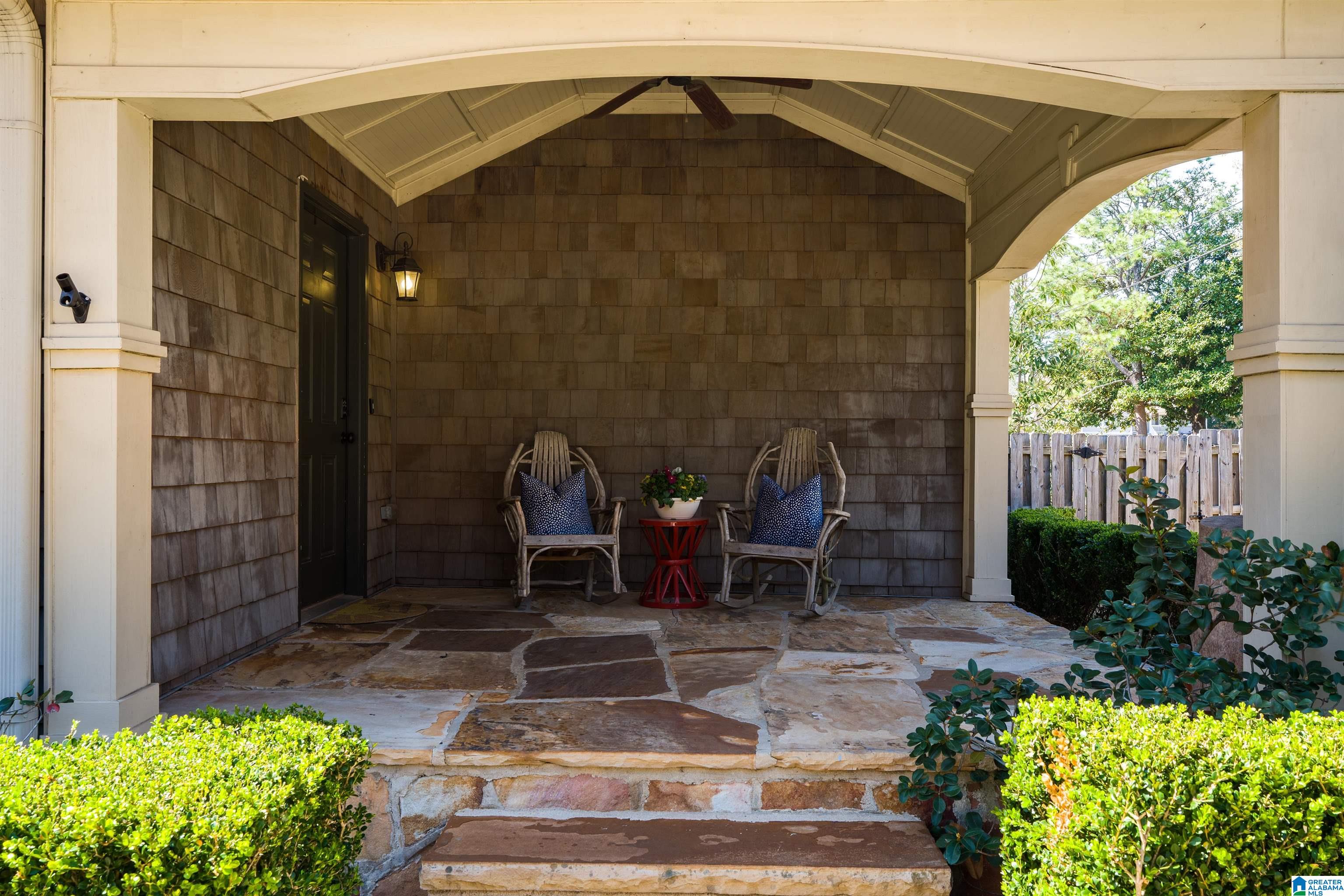 Homes for sale in Vestavia Hills, AL | 1000 Granbury Road, Vestavia Hills, AL 35216 | MLS# 21445455