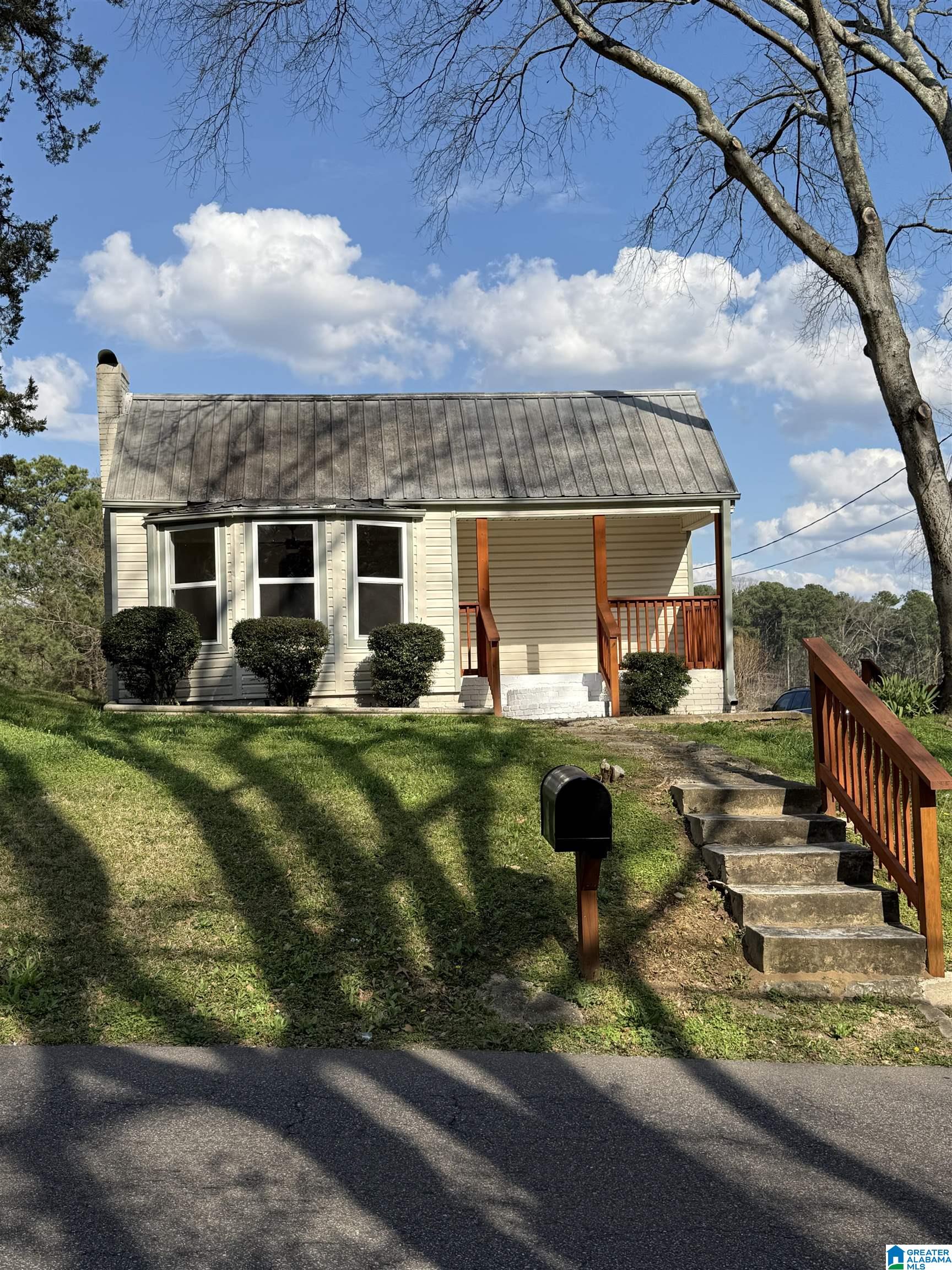 115 KNIGHT AVENUE