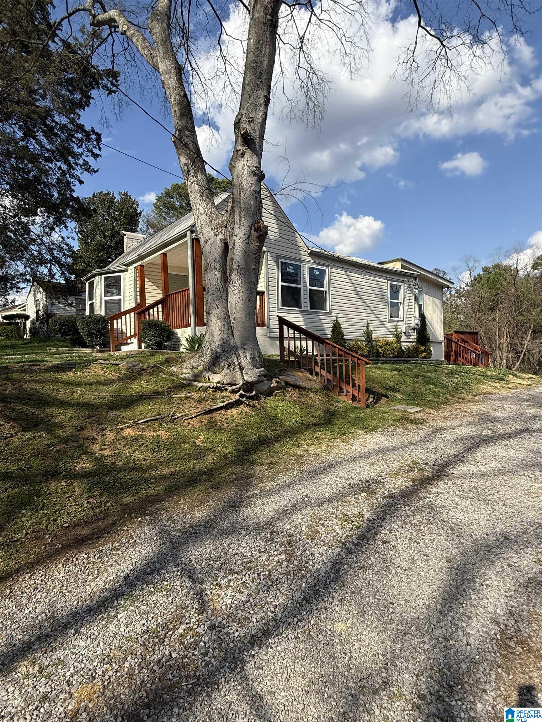 3rd image of 115 Knight Avenue, Bessemer, AL 35023 | MLS# 21445485