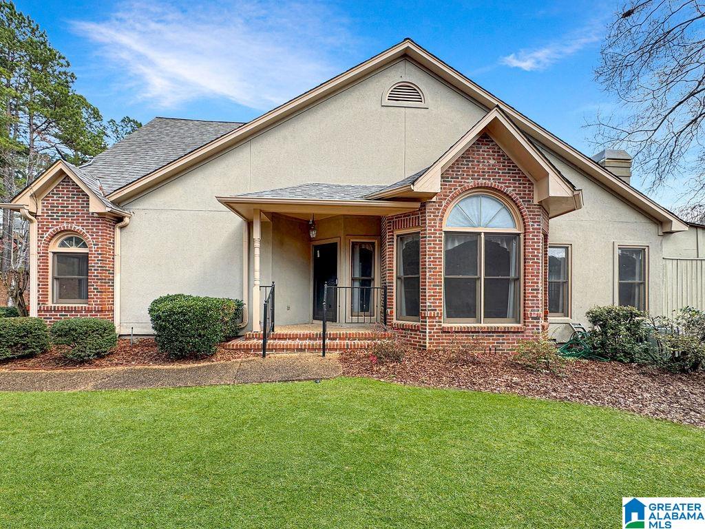 Homes for sale in Hoover, AL | 4528 Lake Valley Dr, Hoover, AL 35244 | MLS# 21445494