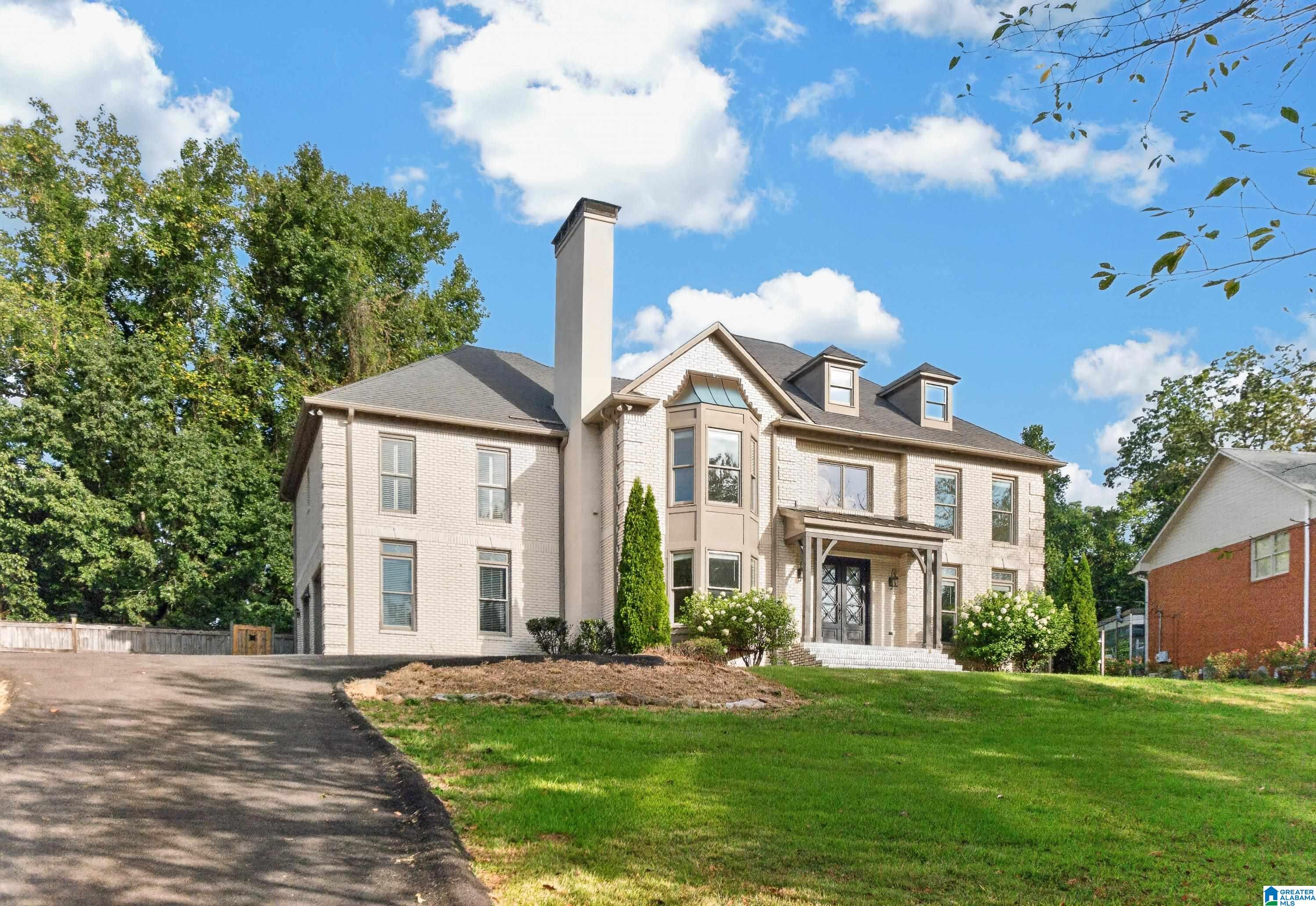 2805 OVERTON ROAD