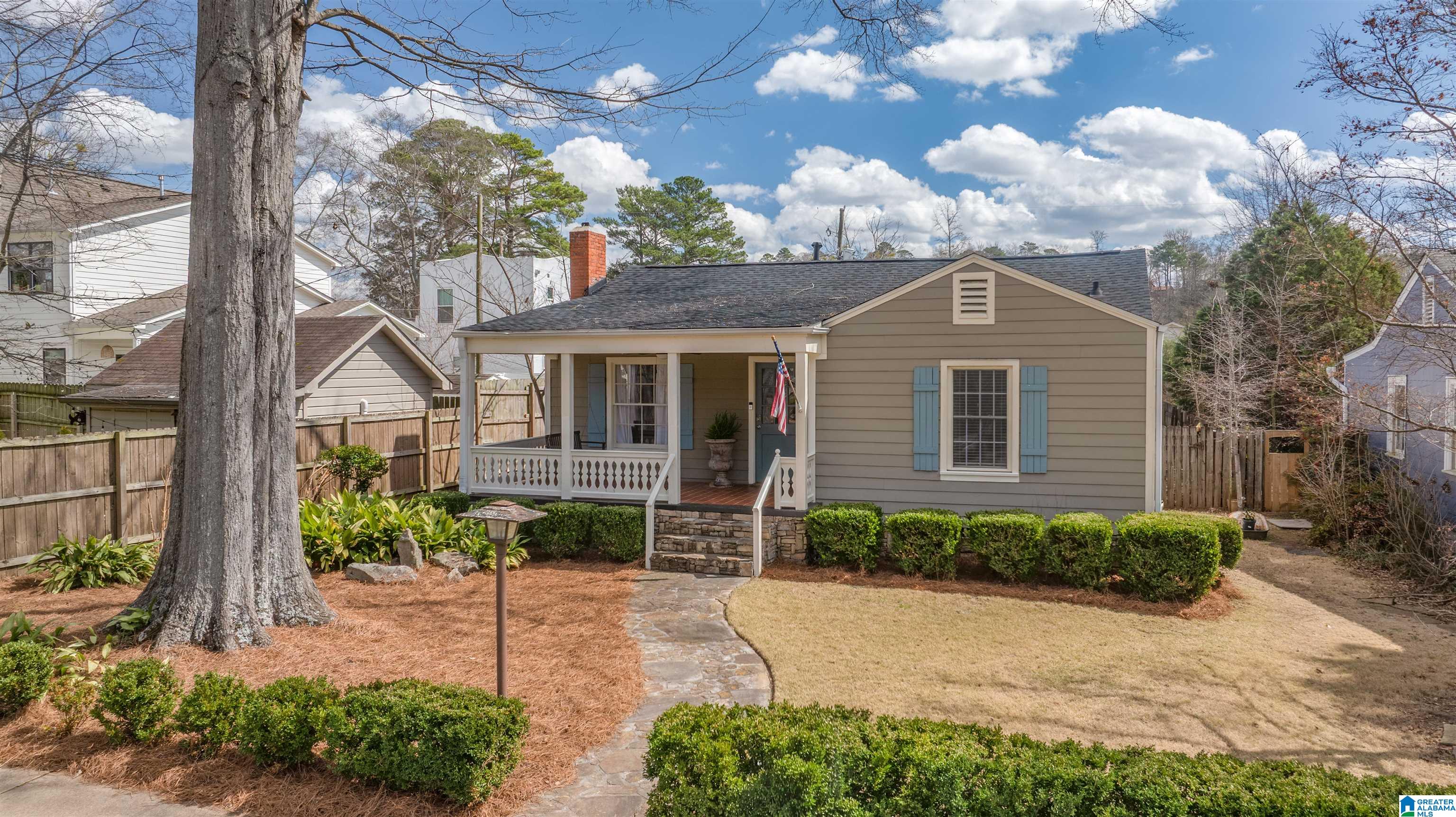 Homes for sale in Homewood, AL | 211 Acton Avenue, Homewood, AL 35209 | MLS# 21445536