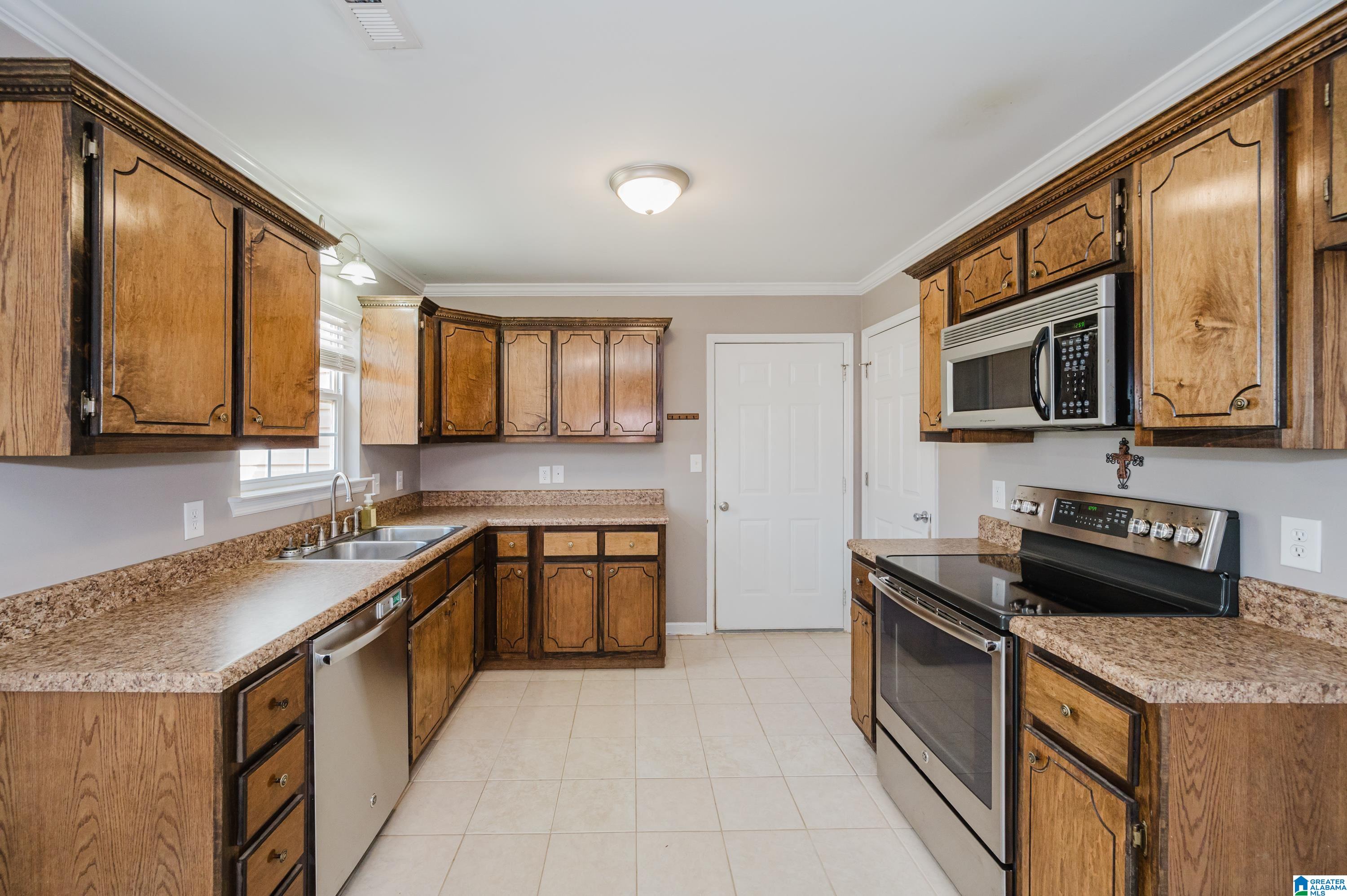 Homes for sale in Woodstock, AL | 11602 Brown Circle, Woodstock, AL 35188 | MLS# 21445552