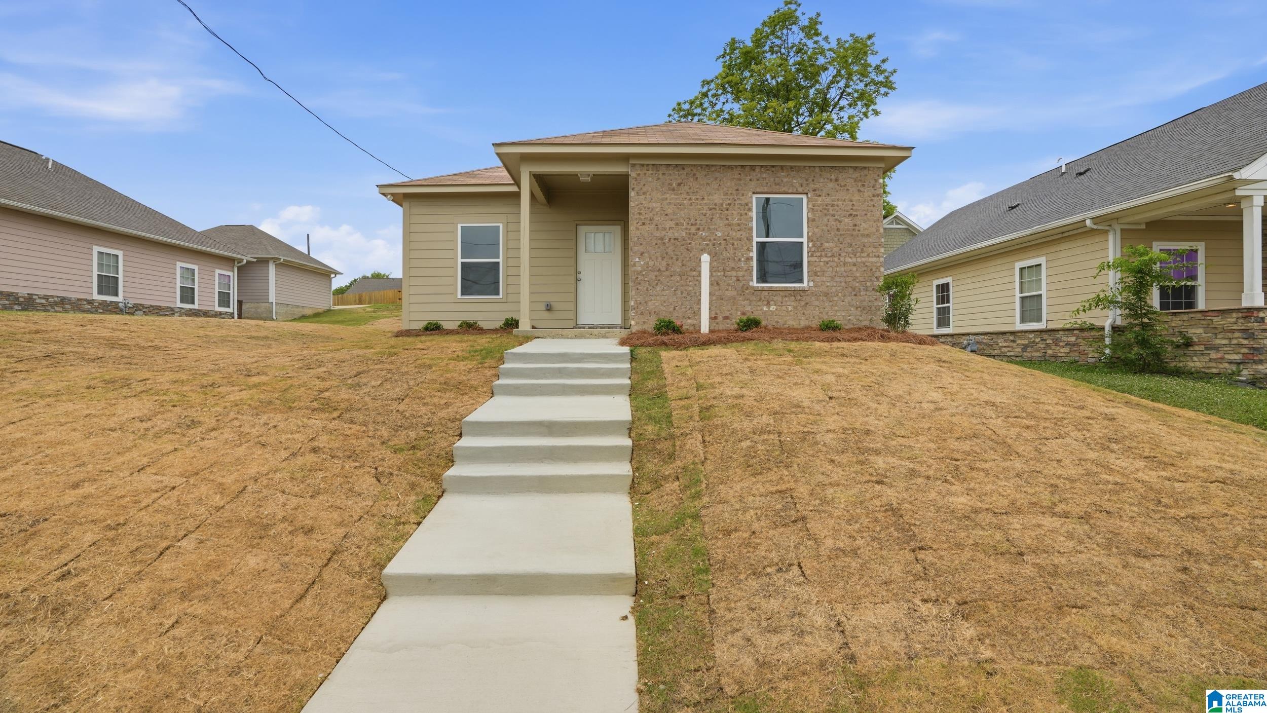 Homes for sale in Birmingham, AL | 1012 Hibernian Street, Birmingham, AL 35214 | MLS# 21445558