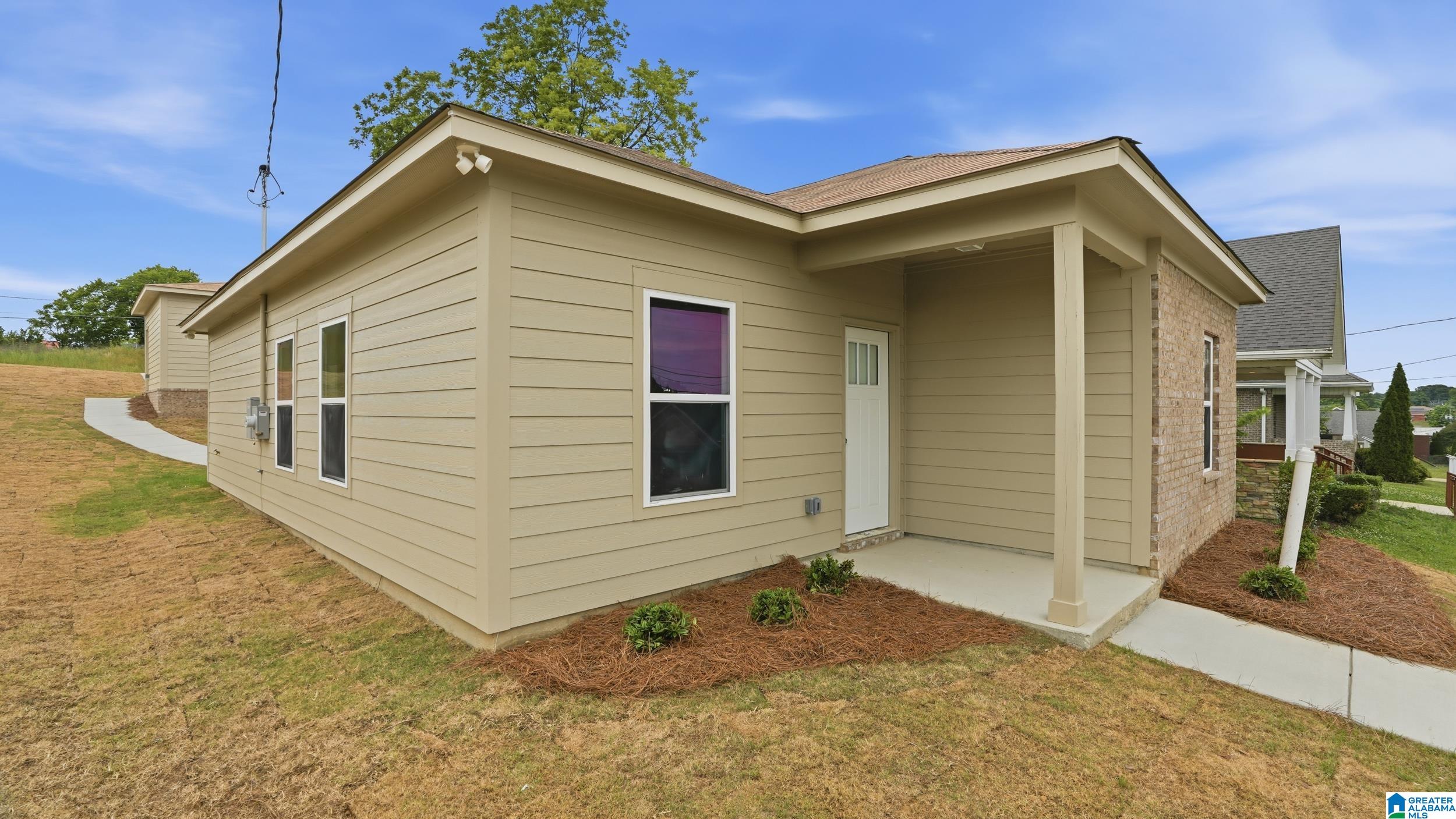 Homes for sale in Birmingham, AL | 1012 Hibernian Street, Birmingham, AL 35214 | MLS# 21445558