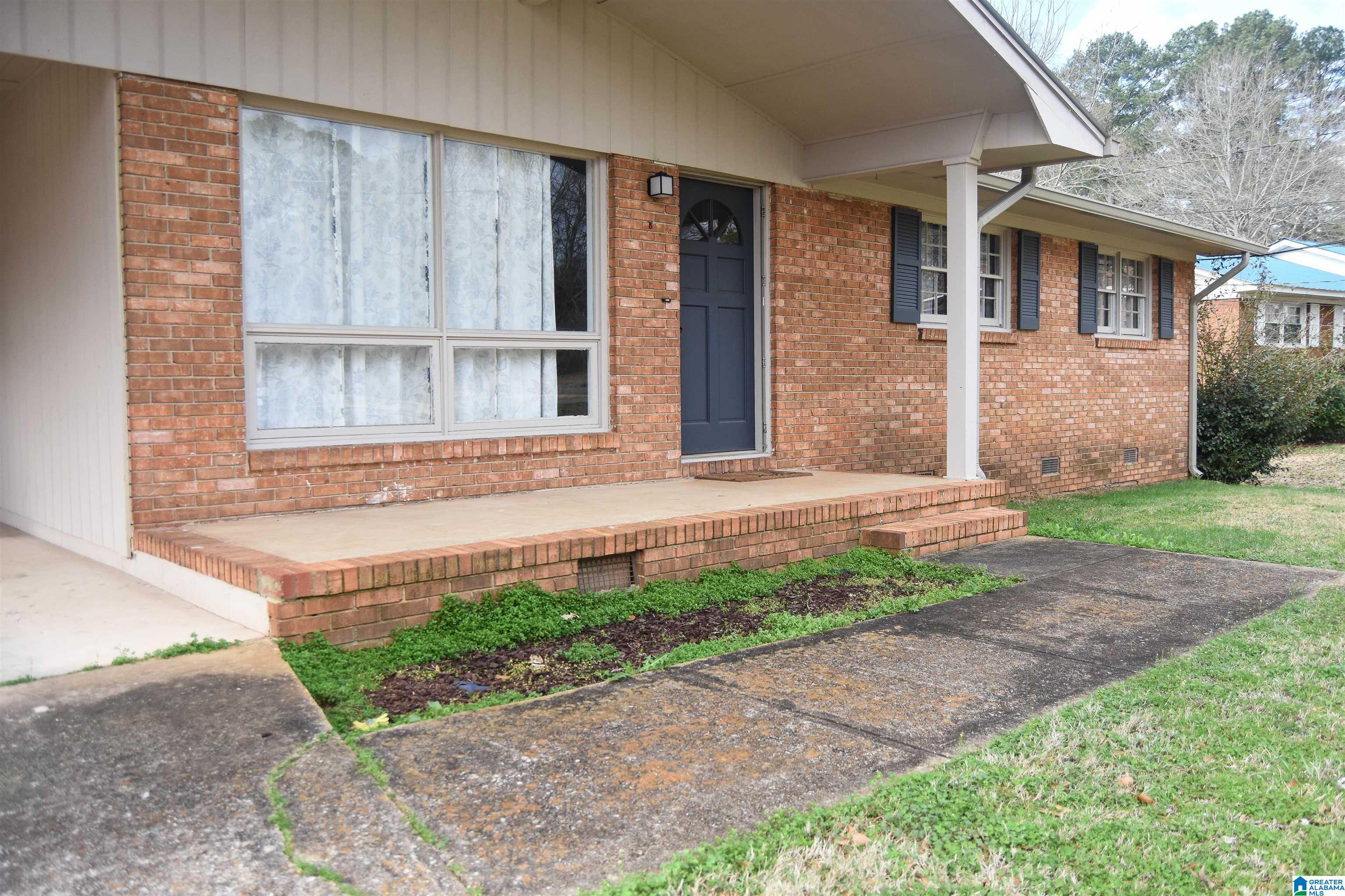 Homes for sale in Weaver, AL | 1220 Louise Dr, Weaver, AL 36277 | MLS# 21445576