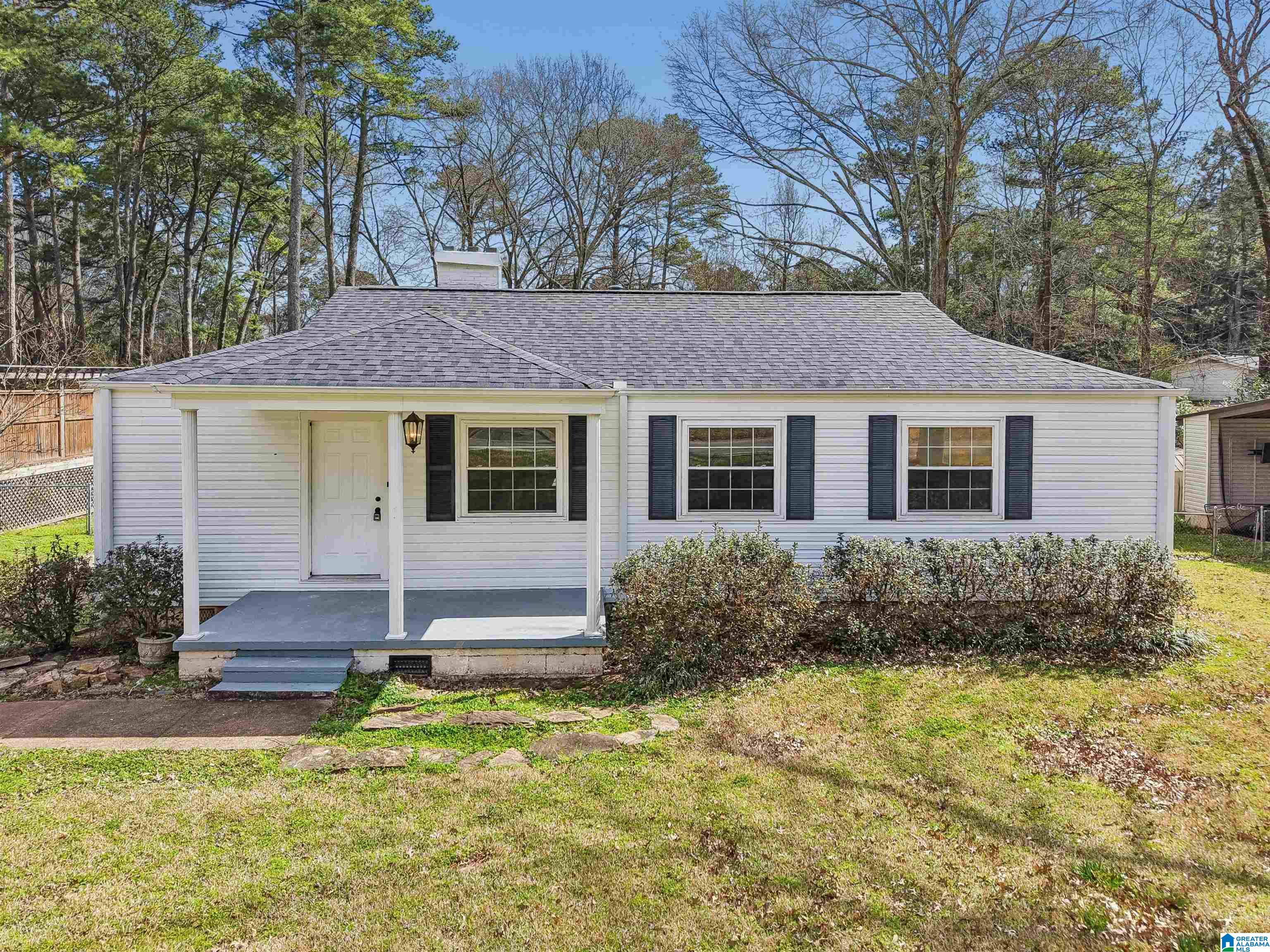 Homes for sale in Birmingham, AL | 1235 Cresthill Road, Birmingham, AL 35213 | MLS# 21445582