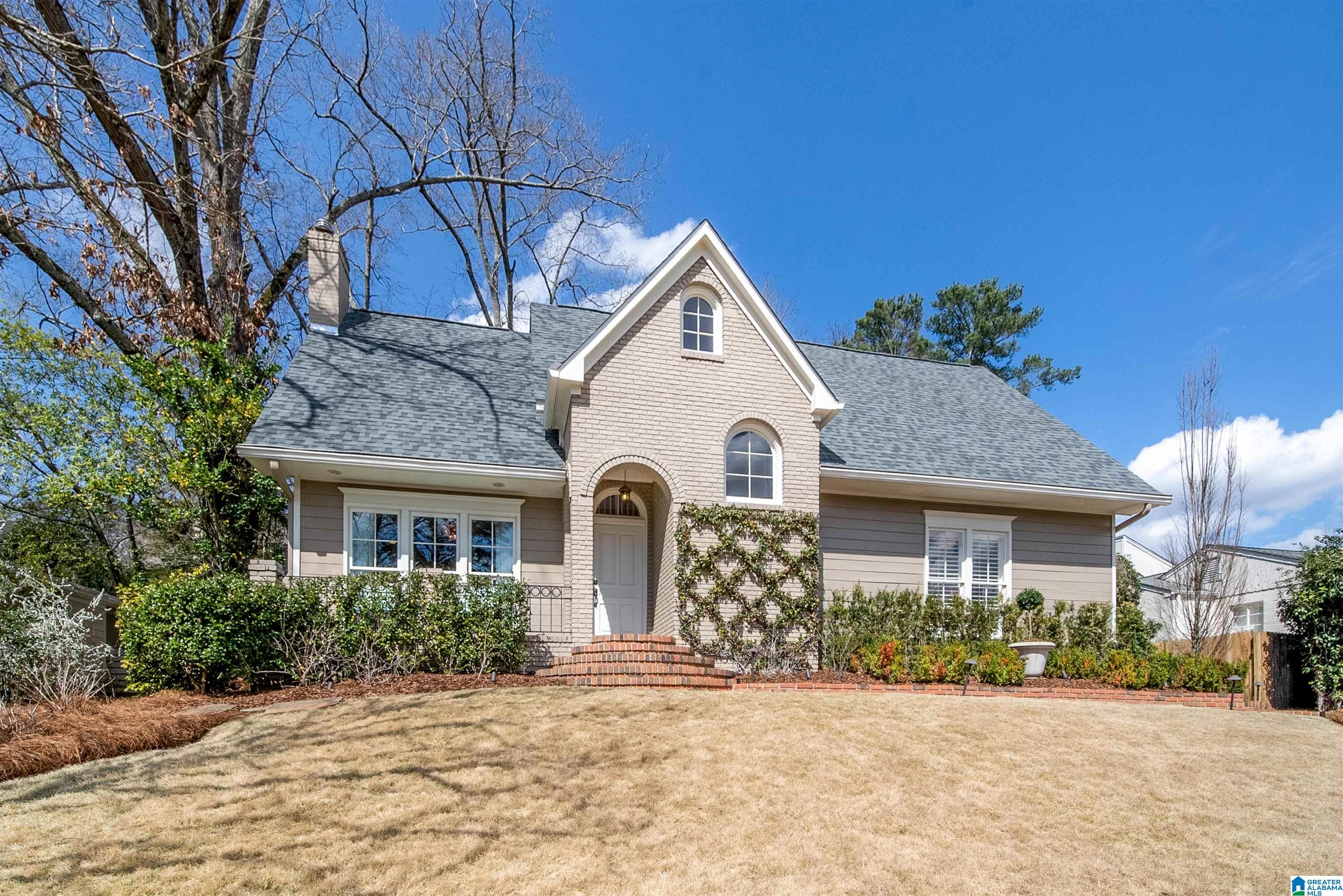 Homes for sale in Mountain Brook, AL | 2926 Virginia Road, Mountain Brook, AL 35223 | MLS# 21445597