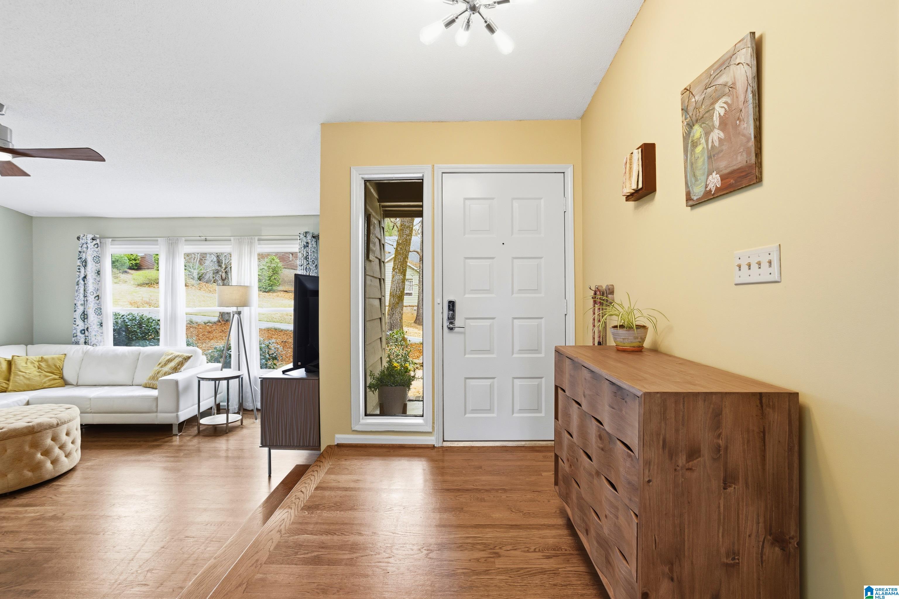 Homes for sale in Birmingham, AL | 2905 Macalpine Circle, Birmingham, AL 35242 | MLS# 21445632