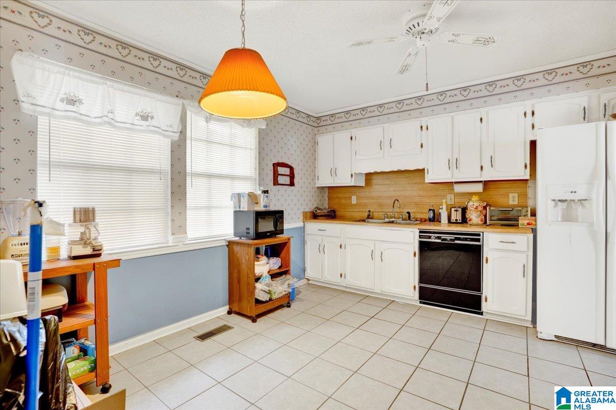 Homes for sale in Birmingham, AL | 1501 Celinda Lane, Birmingham, AL 35235 | MLS# 21445633