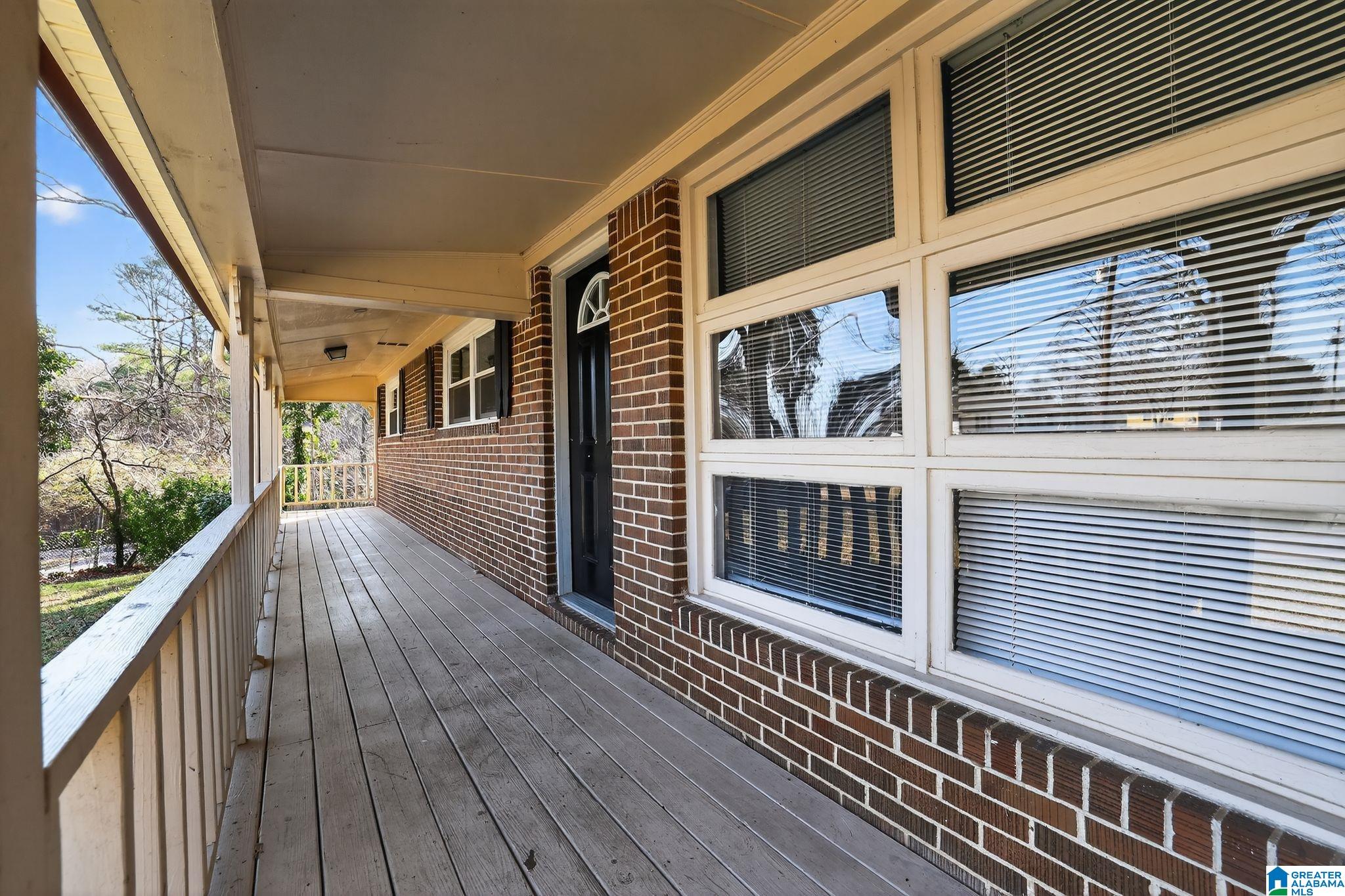 Homes for sale in Center Point, AL | 913 27th Avenue Ne, Center Point, AL 35215 | MLS# 21445646