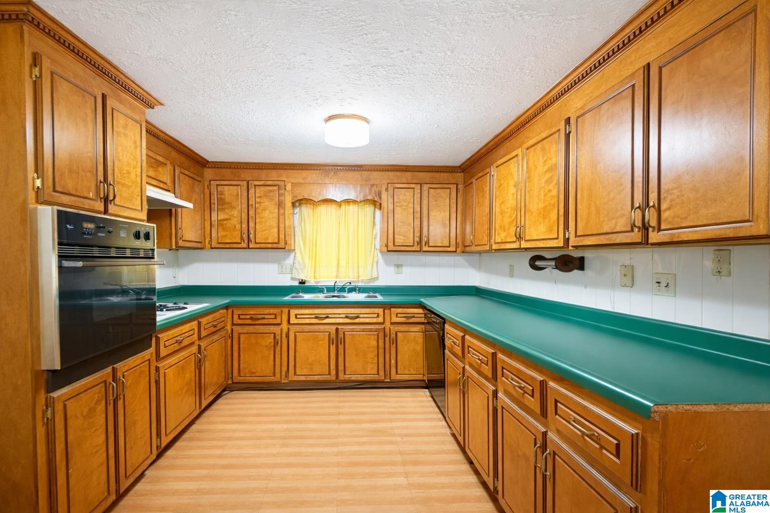 Photo 3 of Single family home for sale at 311 Thomas Ave, Eutaw, AL 35462 | MLS# 21445674 | Listing updated on 2026-04-13