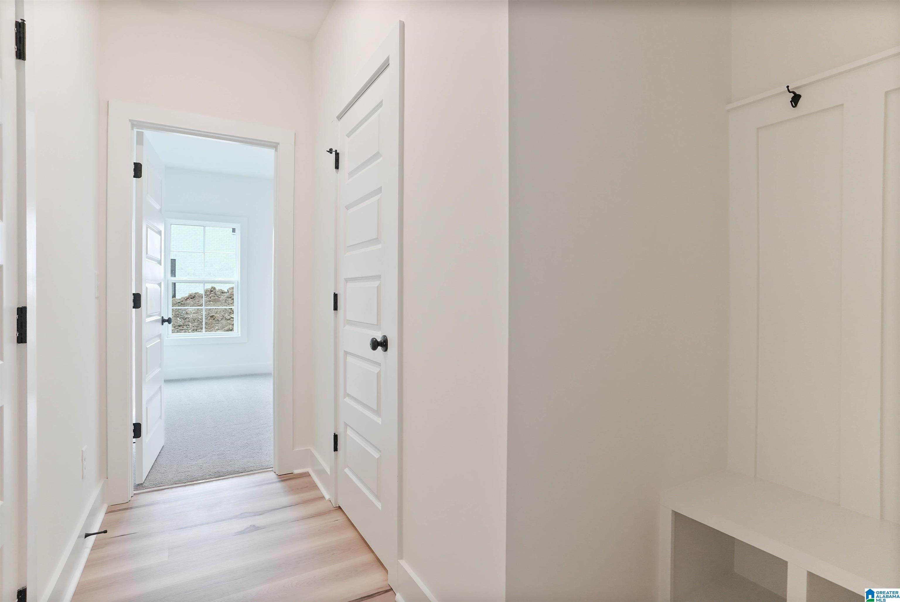 Photo 3 of Single family home for sale at 378 Shiloh Crk Dr, Calera, AL 35040 | MLS# 21445678 | Listing updated on 2026-09-18