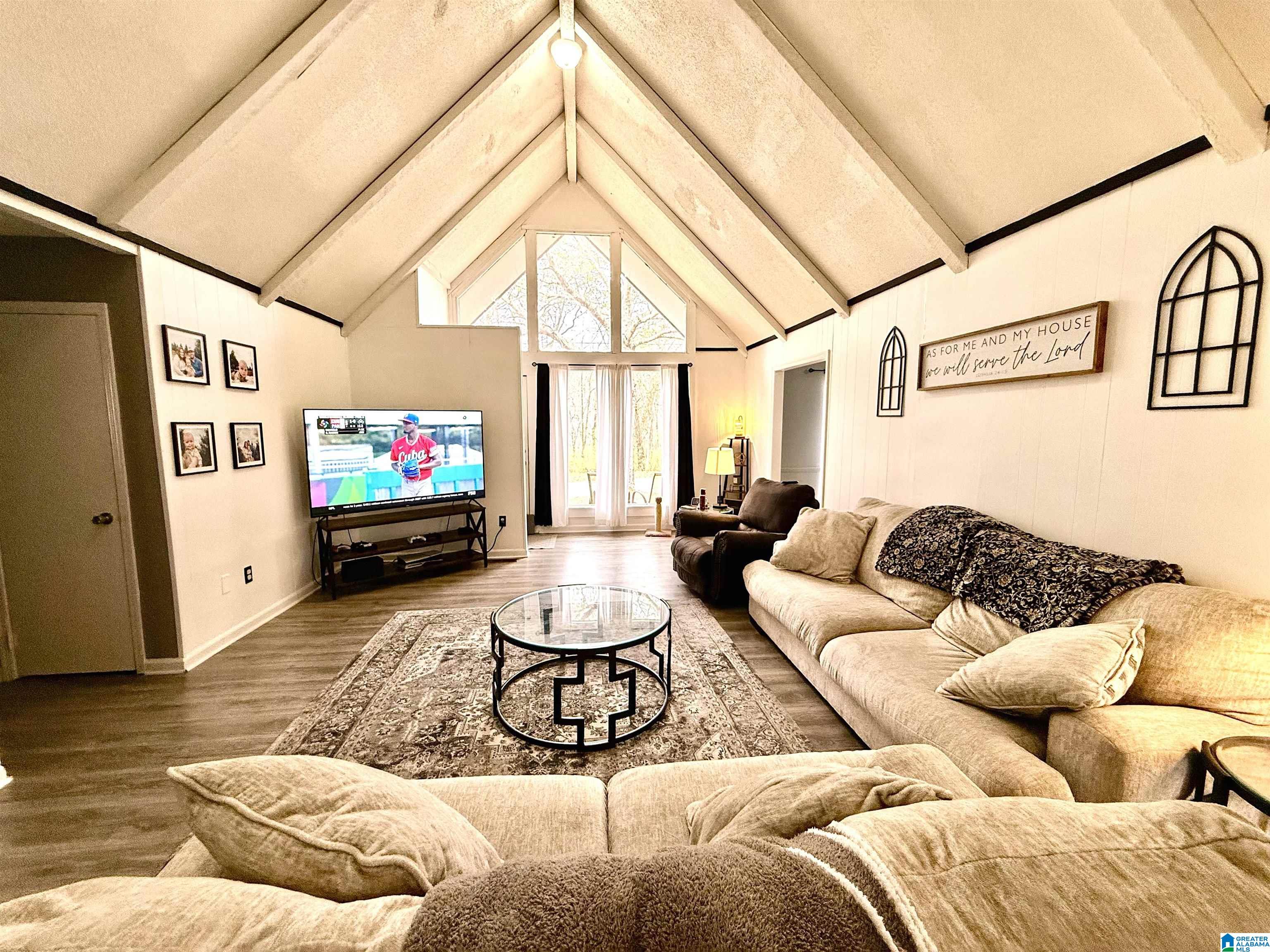 Homes for sale in Gardendale, AL | 821 Twin Ridge Dr, Gardendale, AL 35071 | MLS# 21445714