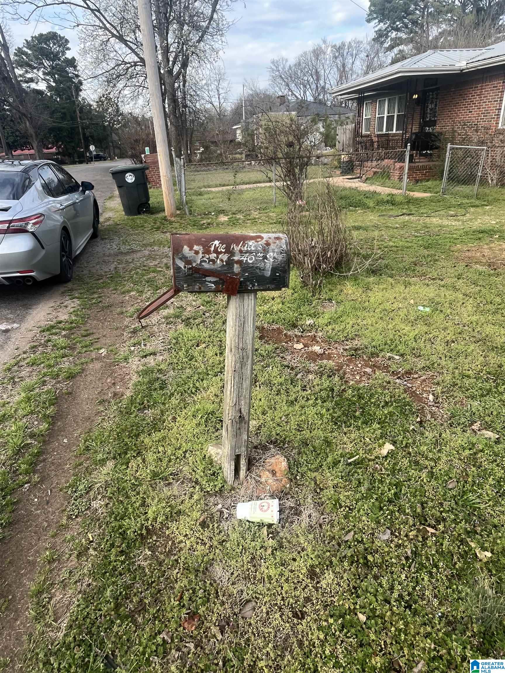 Homes for sale in Birmingham, AL | 3317 46Th Street Sw, Birmingham, AL 35221 | MLS# 21445716