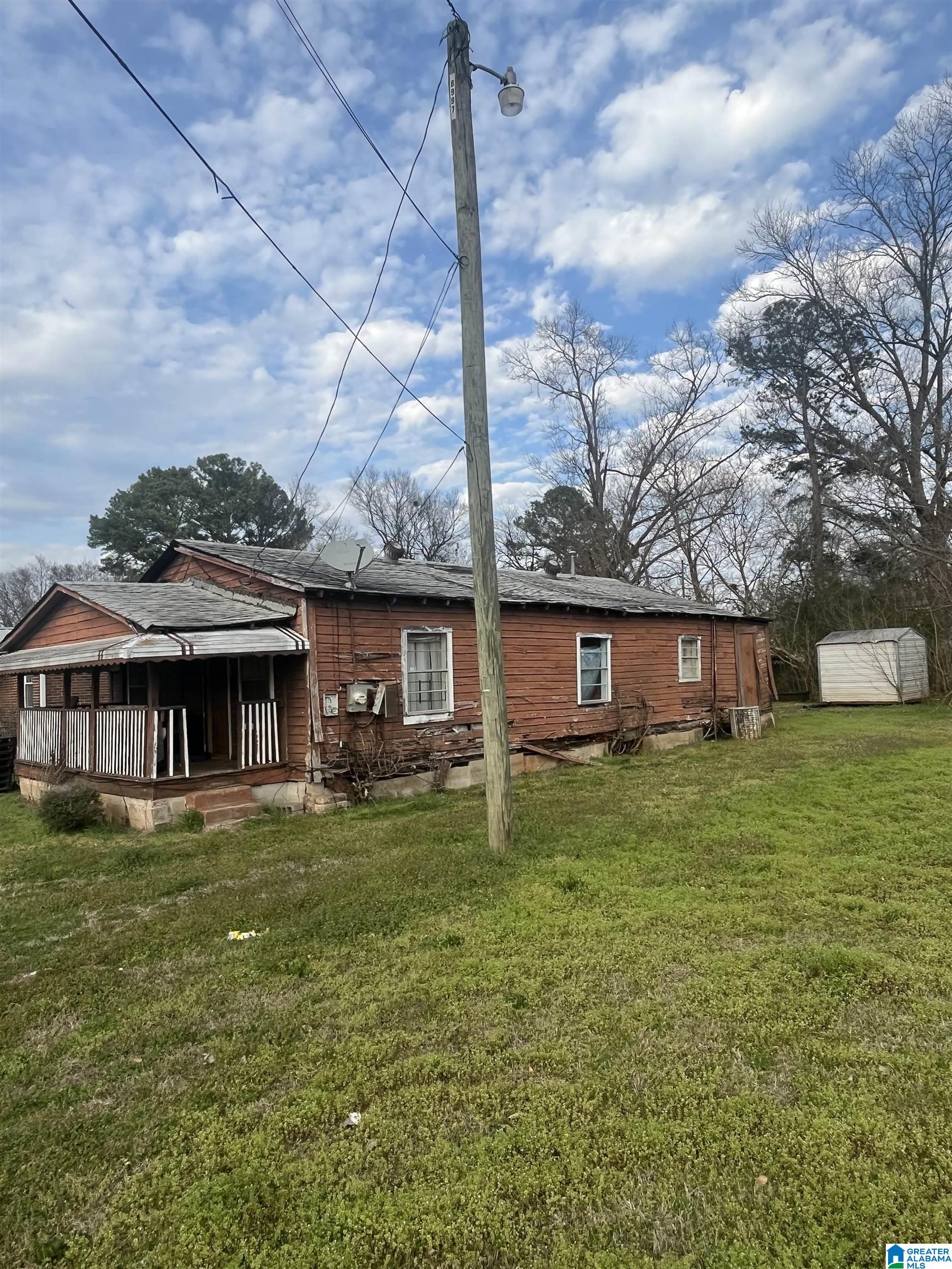 Homes for sale in Birmingham, AL | 3317 46Th Street Sw, Birmingham, AL 35221 | MLS# 21445716