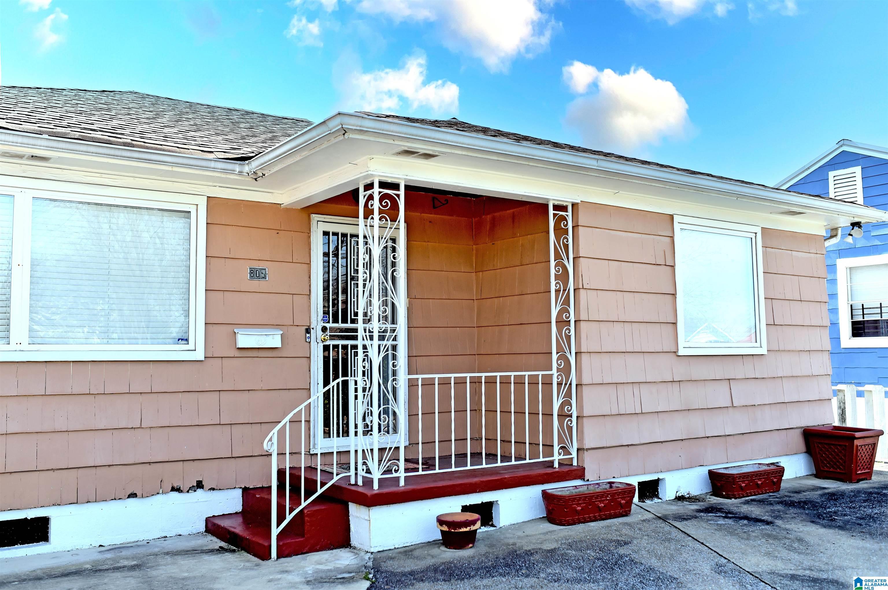 Homes for sale in Birmingham, AL | 805 Mcmillon Avenue Sw, Birmingham, AL 35211 | MLS# 21445747