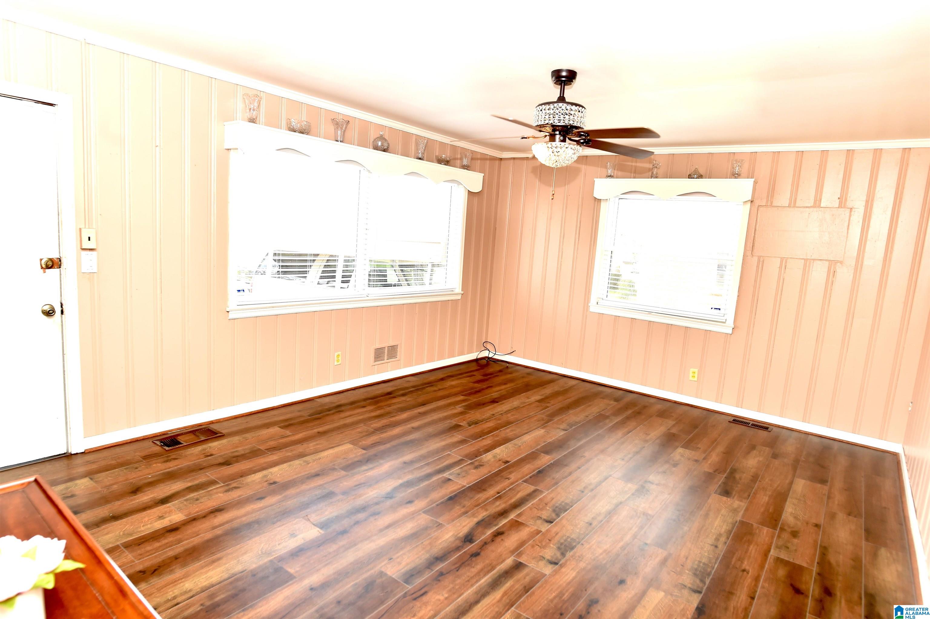 Homes for sale in Birmingham, AL | 805 Mcmillon Avenue Sw, Birmingham, AL 35211 | MLS# 21445747