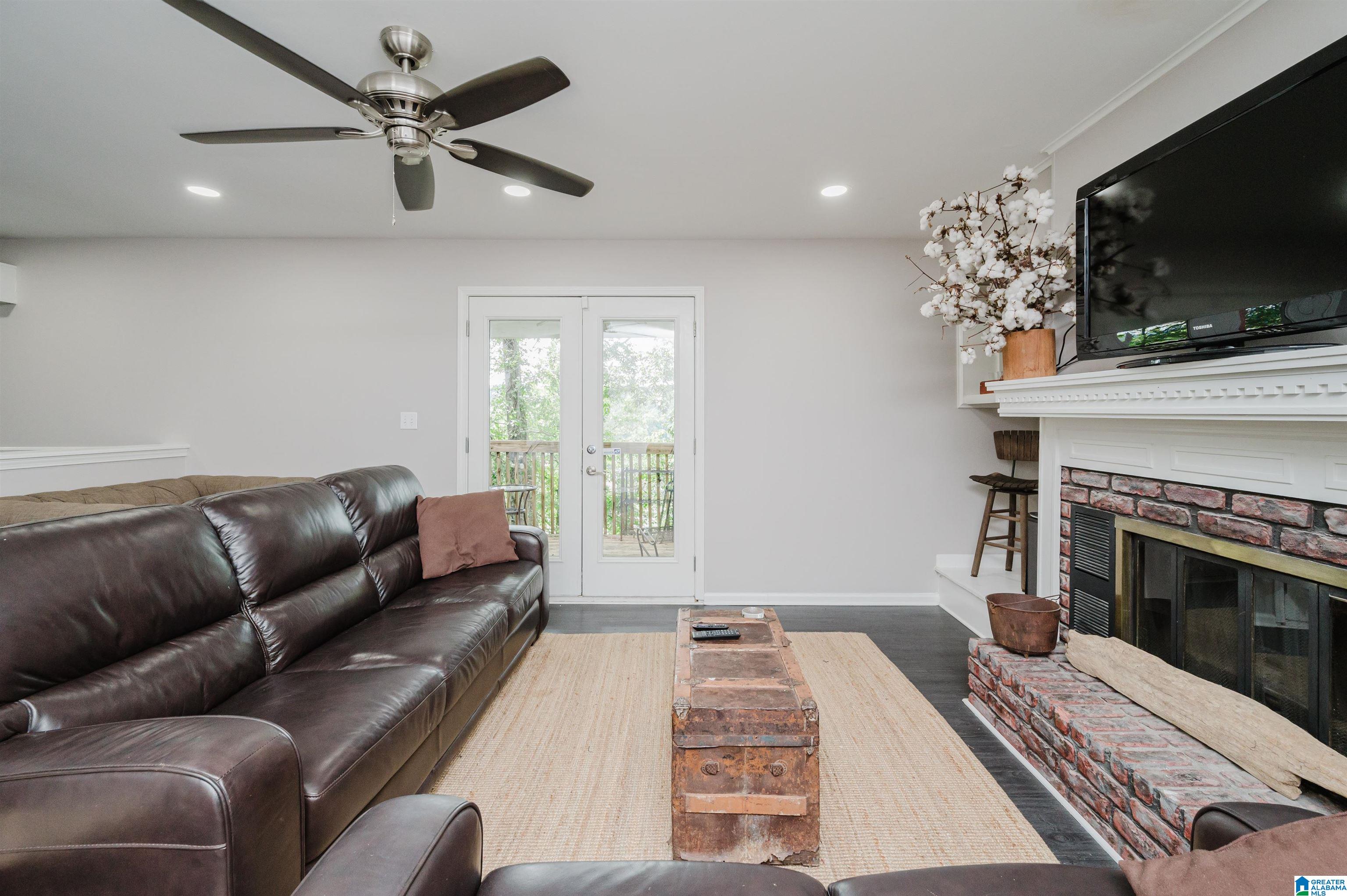 Homes for sale in Vestavia Hills, AL | 2100 Montreat Lane #2100-B, Vestavia Hills, AL 35216 | MLS# 21445767