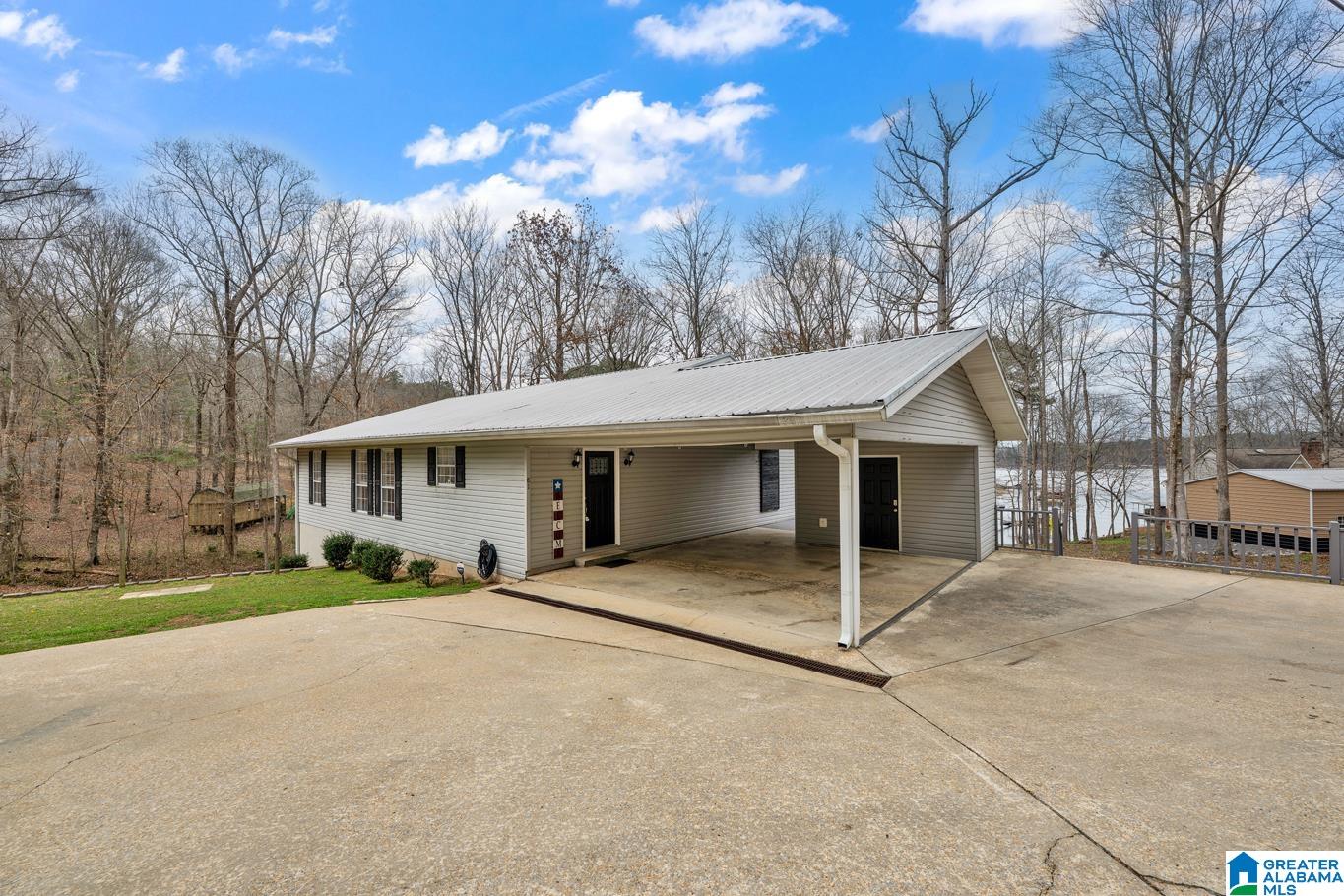 Homes for sale in Jasper, AL | 81 Stonebrook Cove Dr, Jasper, AL 35504 | MLS# 21445776