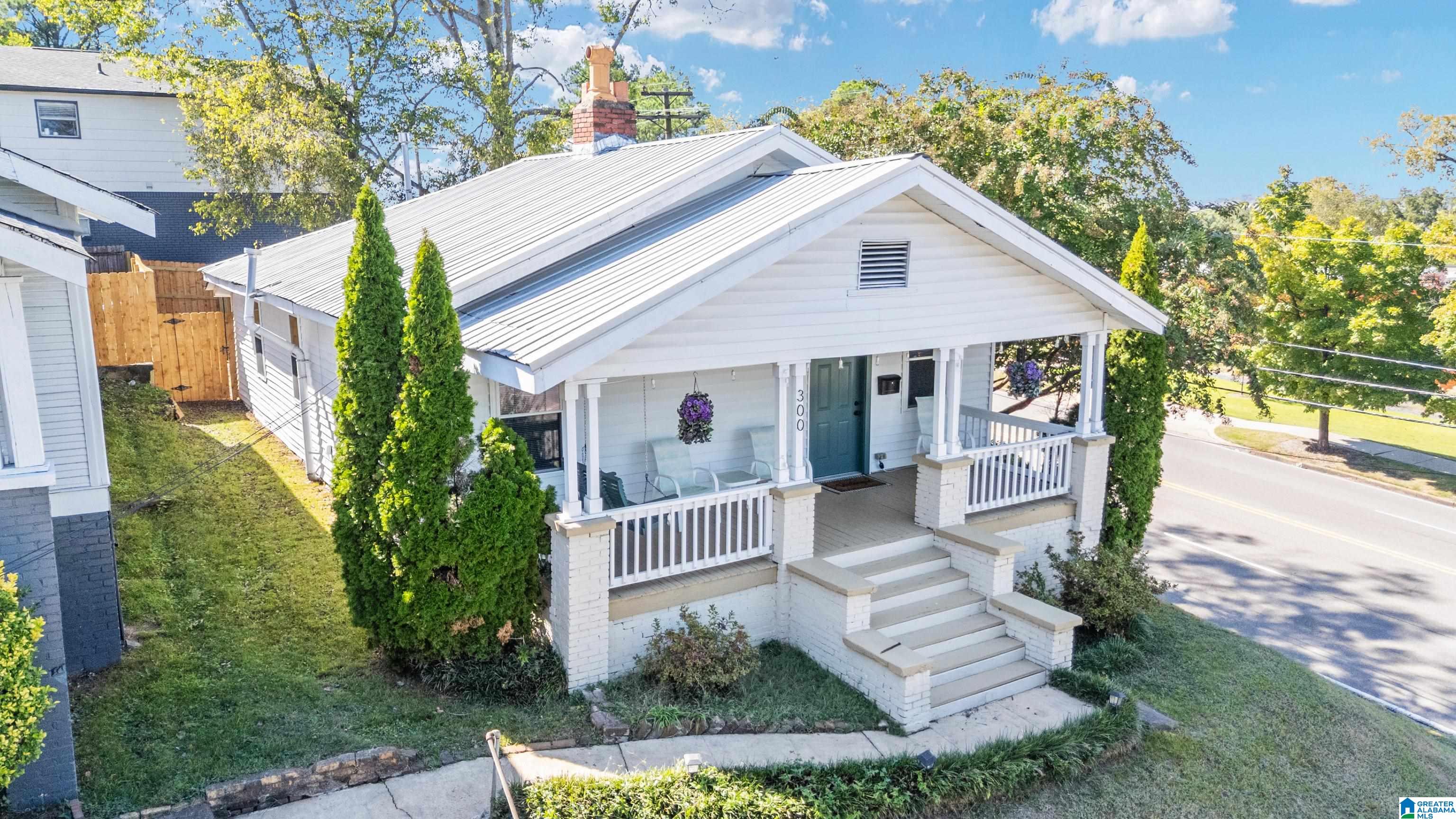 Homes for sale in Birmingham, AL | 300 39Th Street S, Birmingham, AL 35222 | MLS# 21445783