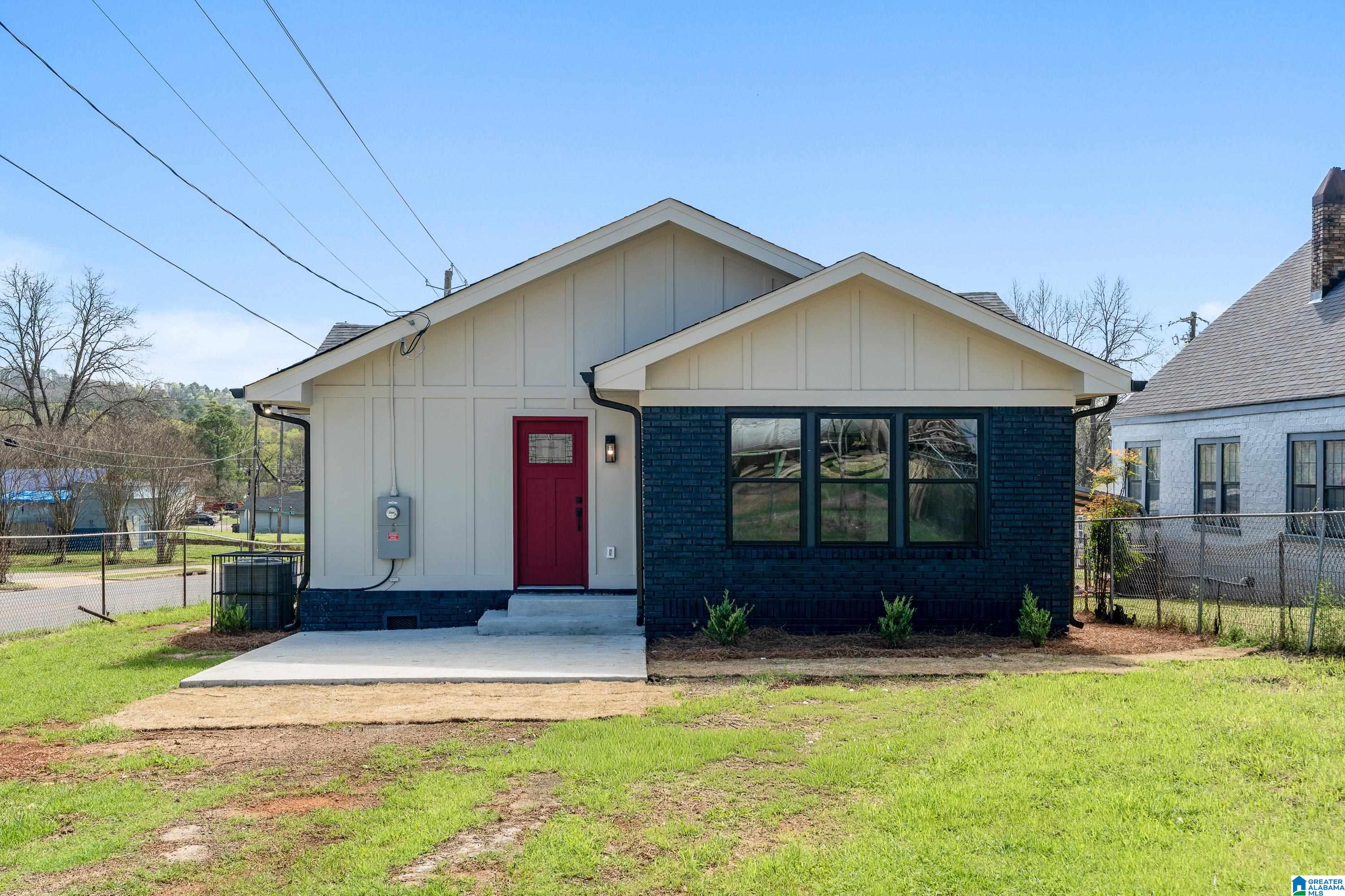 Homes for sale in Birmingham, AL | 2400 Brookhaven Avenue Sw, Birmingham, AL 35211 | MLS# 21445820